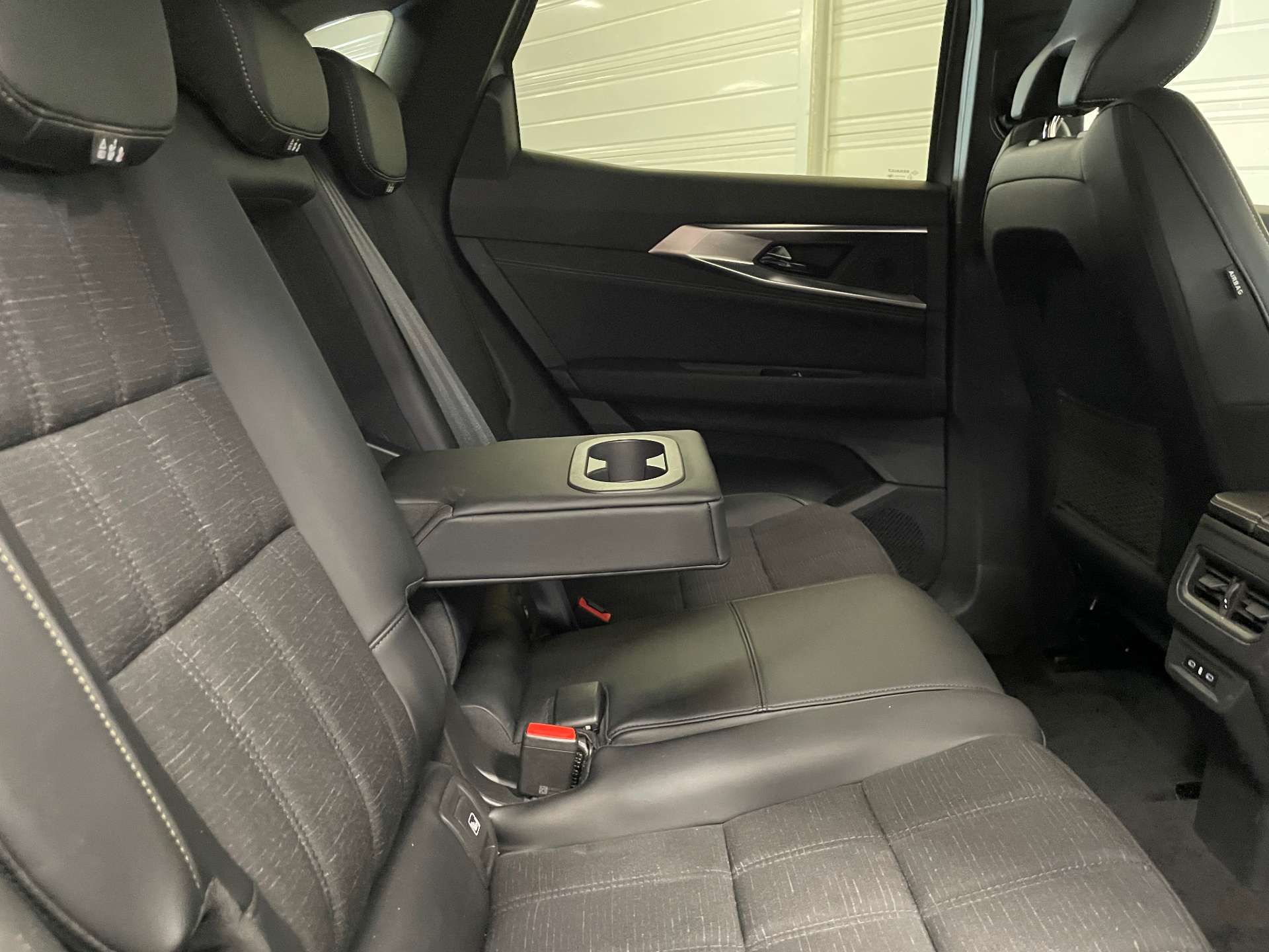 RENAULT AUSTRAL E-Tech hybrid 200 Iconic