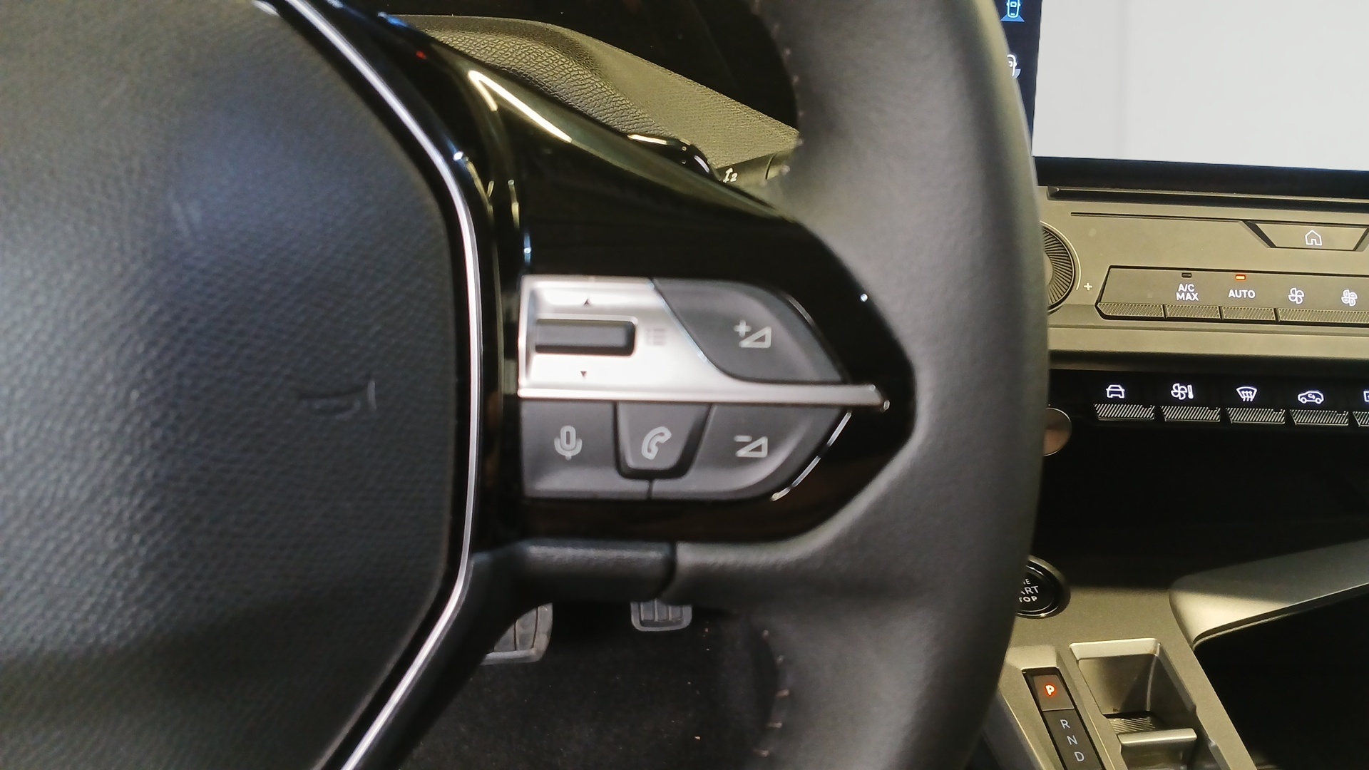 PEUGEOT 308 Allure BlueHDI 130 ch S&S EAT8