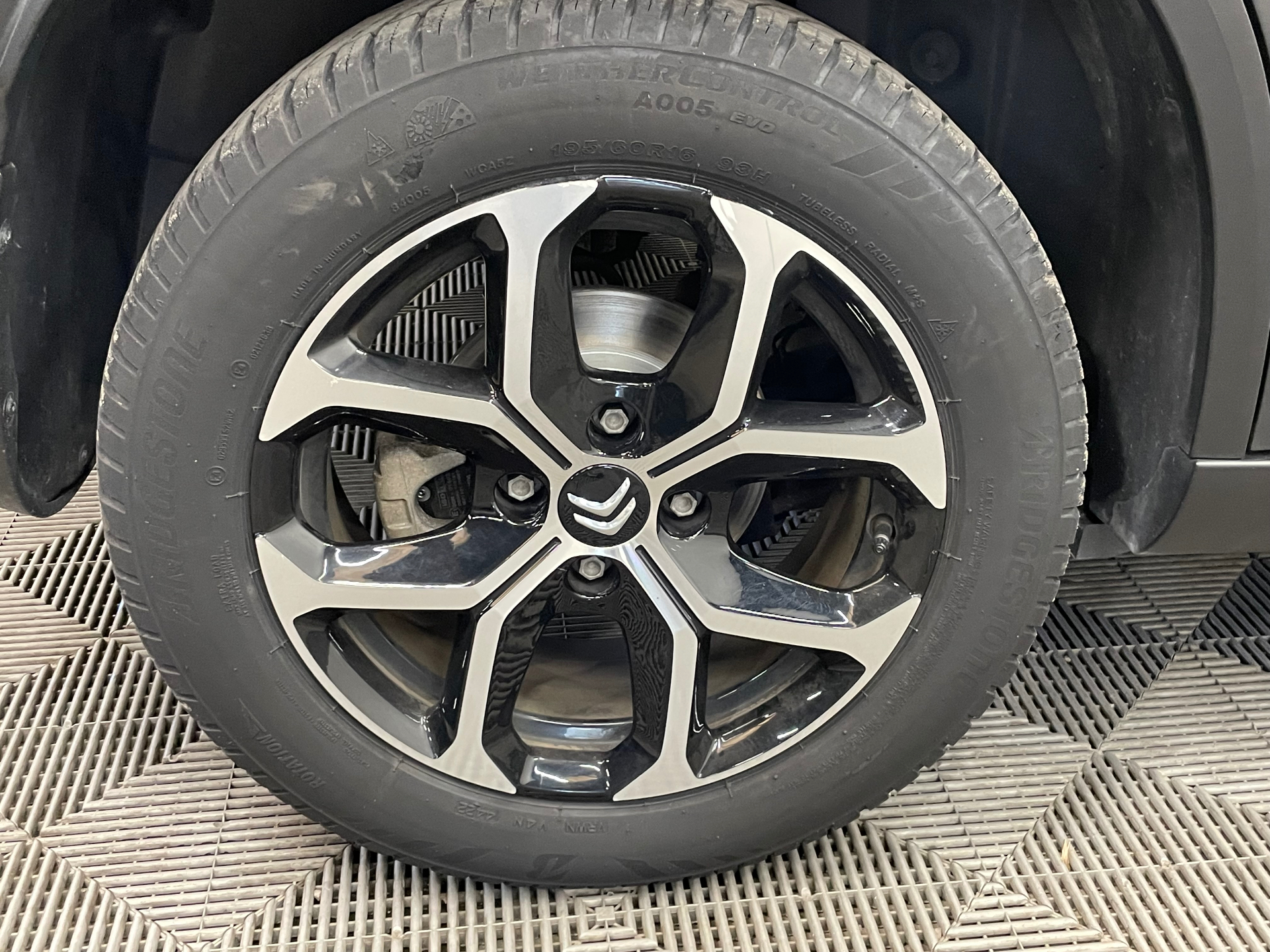 CITROEN C3 AIRCROSS BlueHDi 110 S&S BVM6 Shine