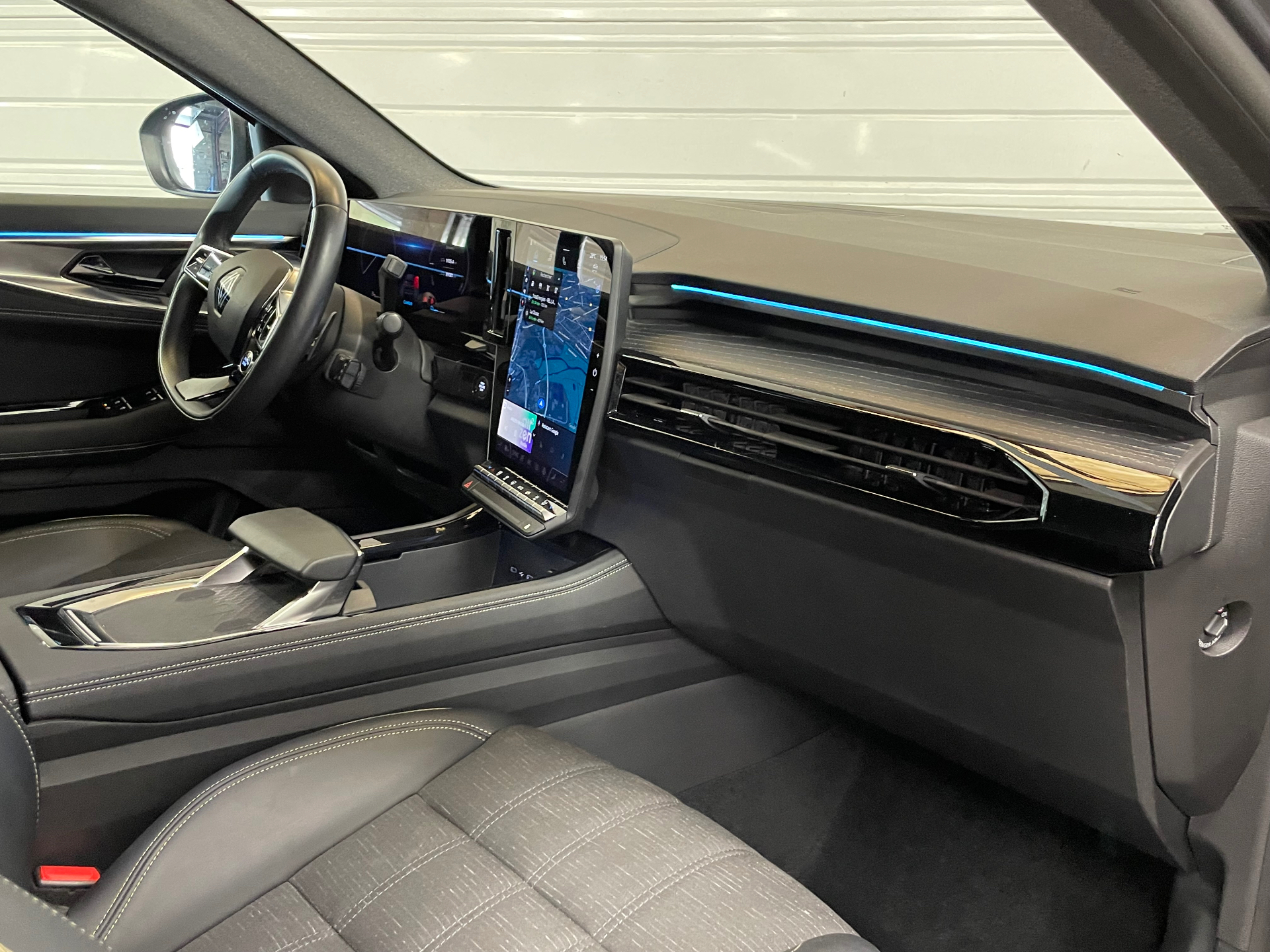 RENAULT AUSTRAL E-Tech hybrid 200 Iconic