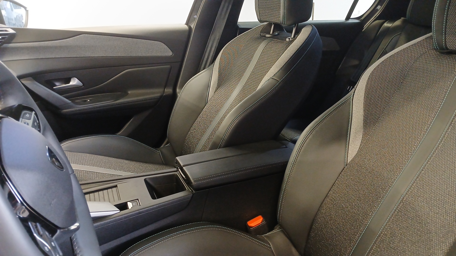 PEUGEOT 308 Allure BlueHDI 130 ch S&S EAT8