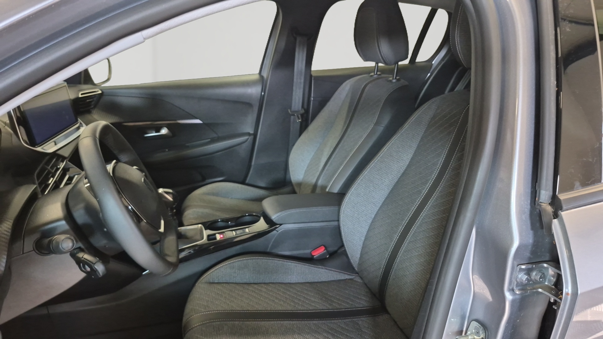 PEUGEOT 208 Allure 100 ch BVM6
