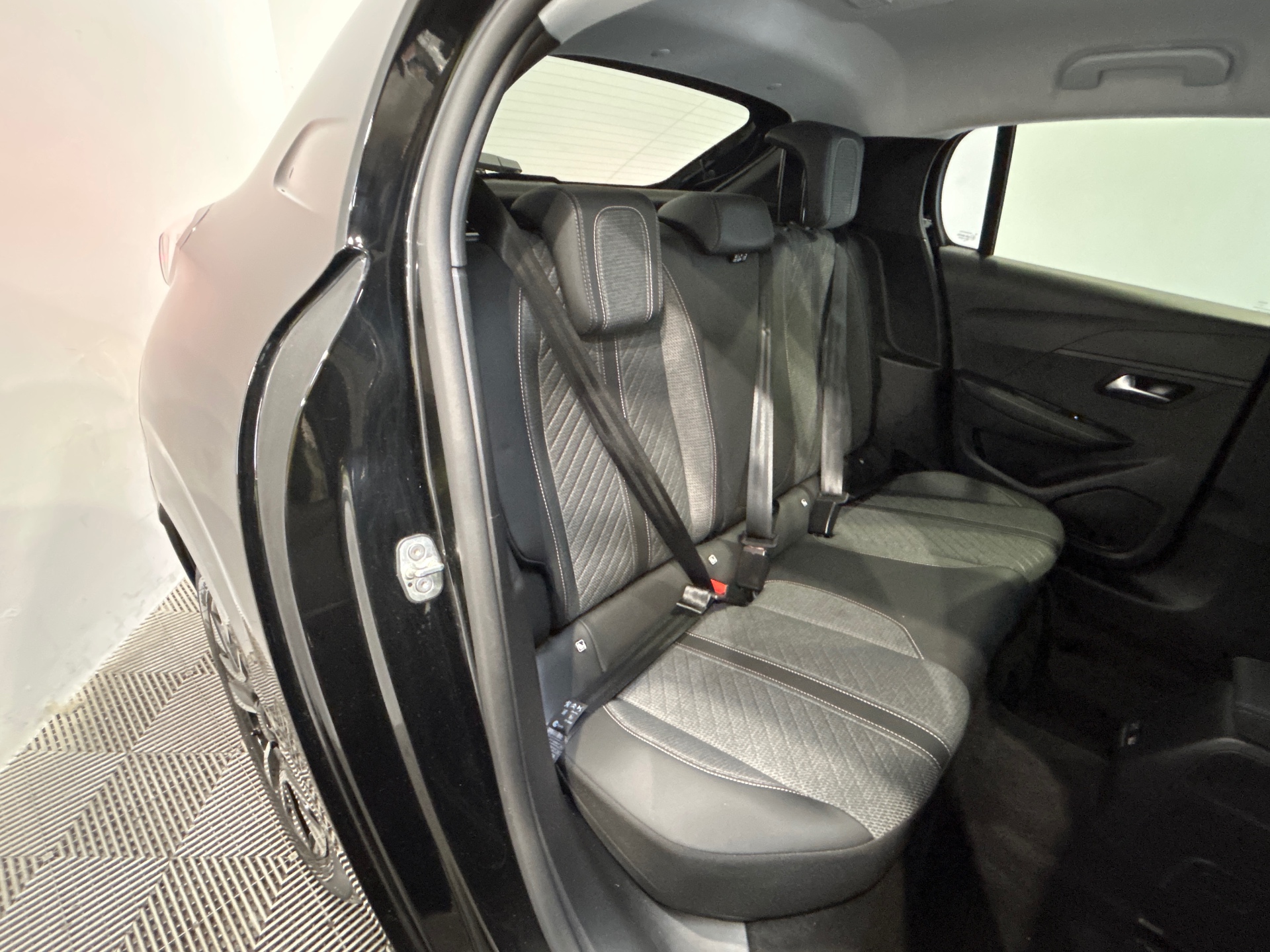 PEUGEOT 208 Allure 100 ch BVM6
