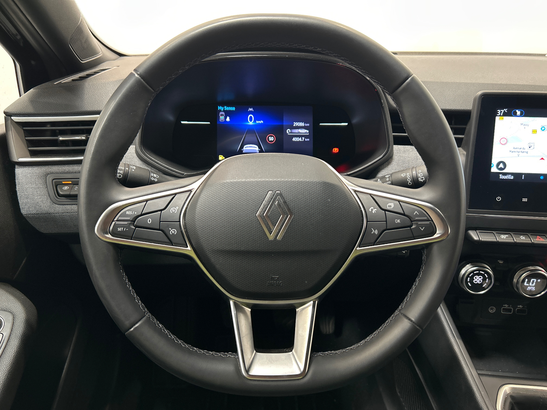 RENAULT CLIO V techno 90 tce