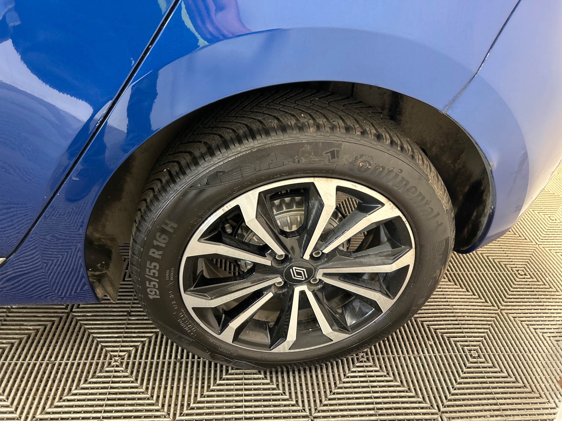 RENAULT CLIO V techno 90 tce — expertise