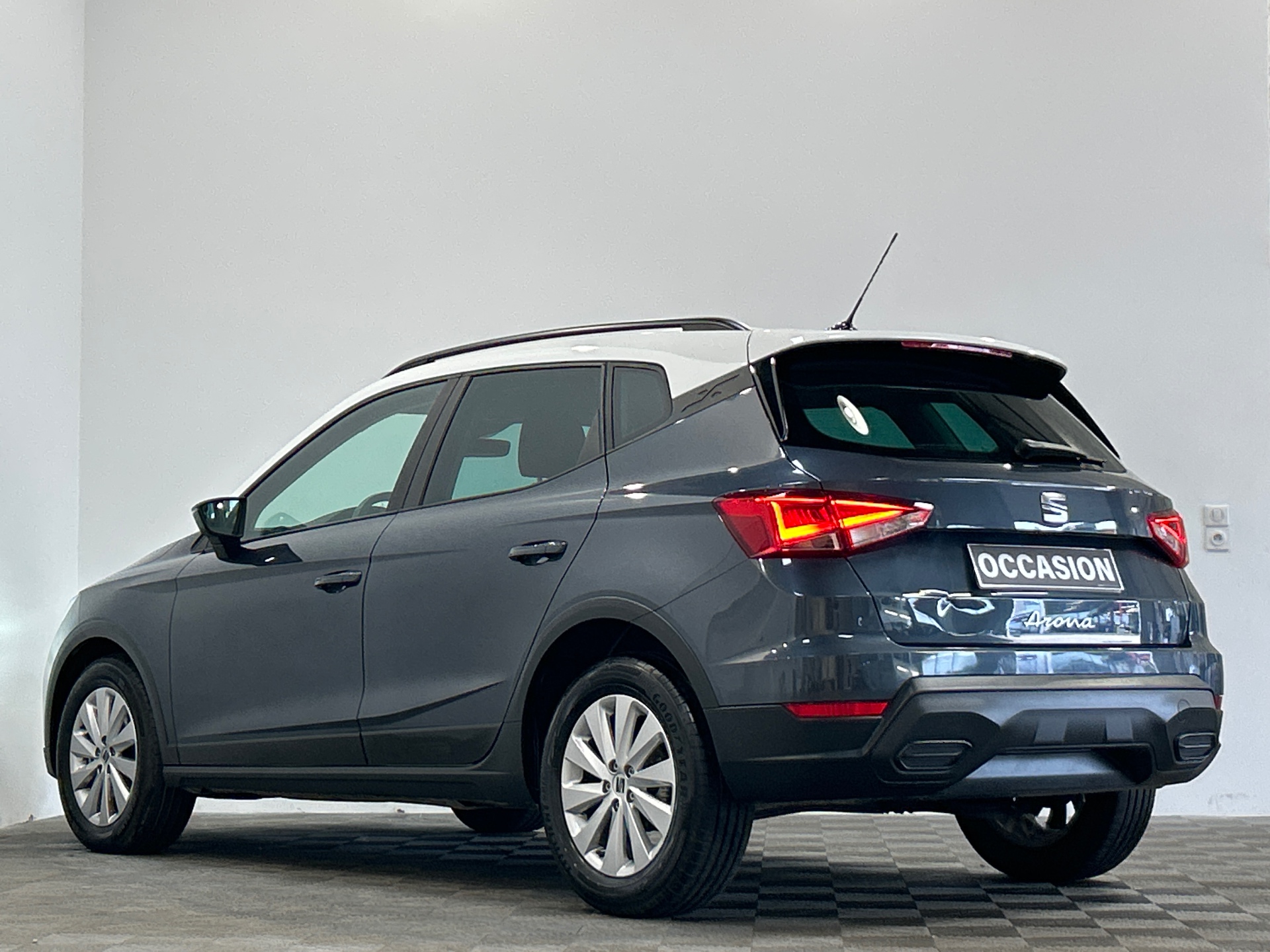 SEAT ARONA 1,0 TSI 115CV DSG STYLE SPECIAL EDITION