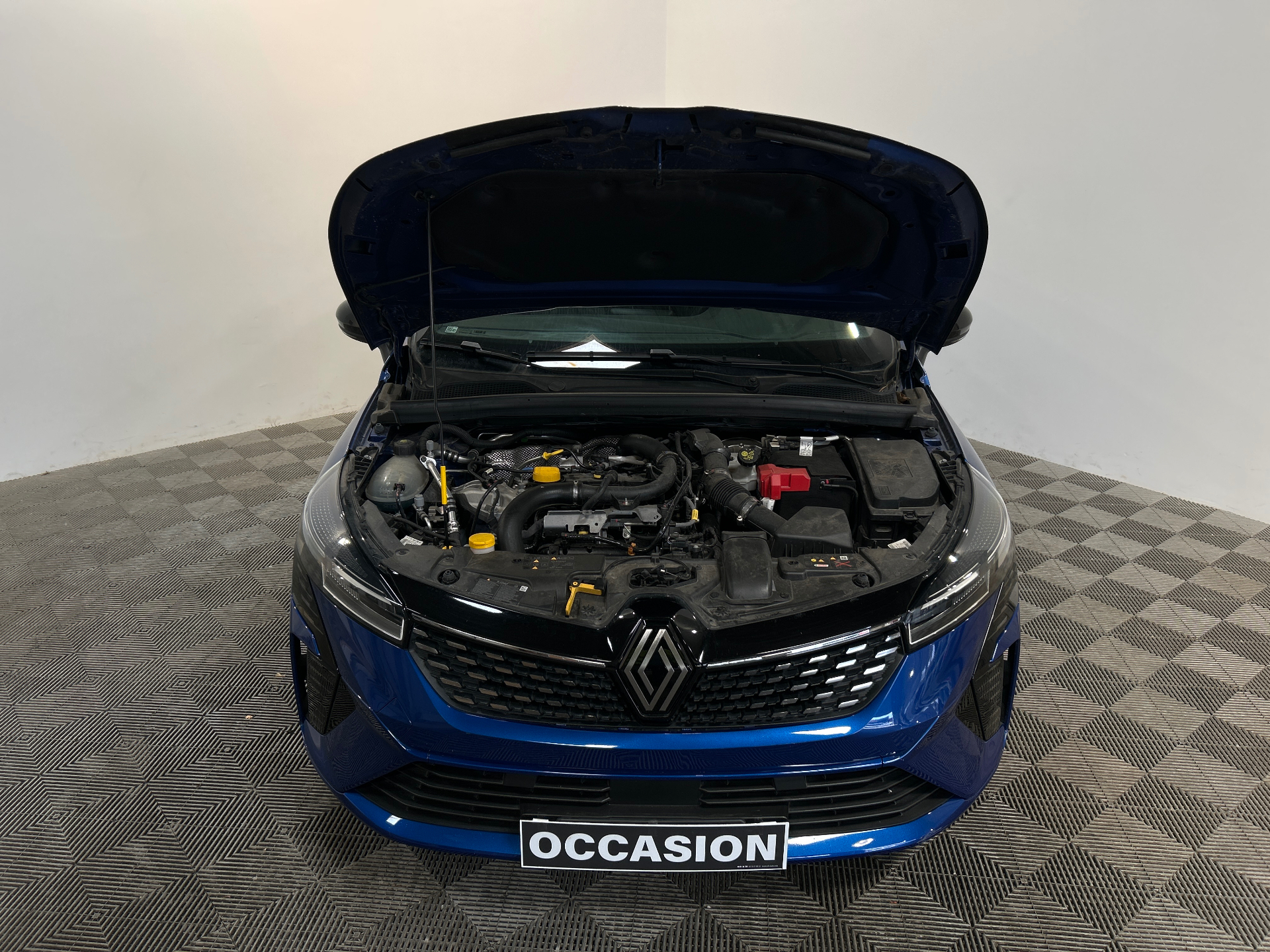 RENAULT CLIO V techno 90 tce — expertise