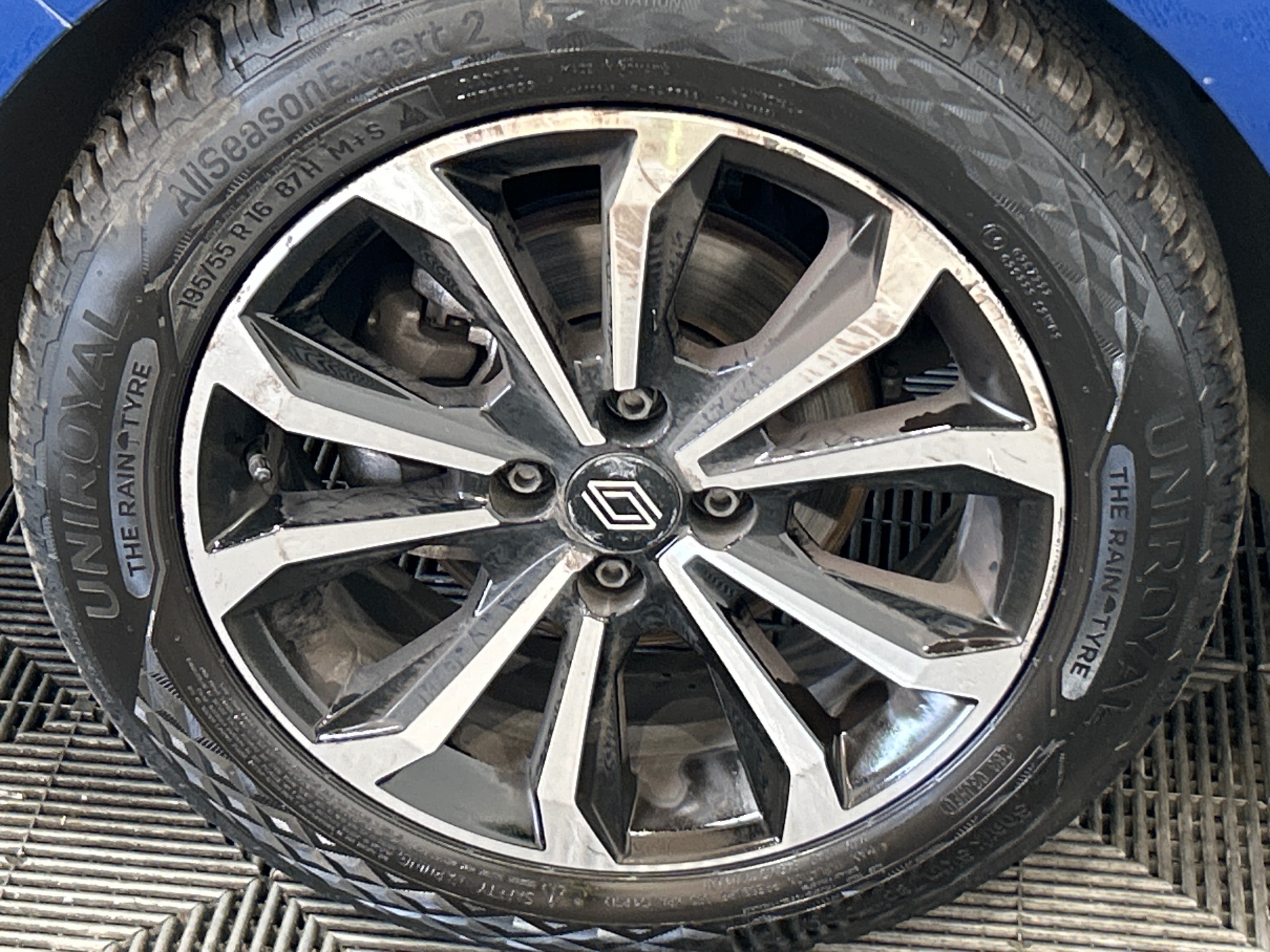 RENAULT CLIO V techno 90 tce — expertise