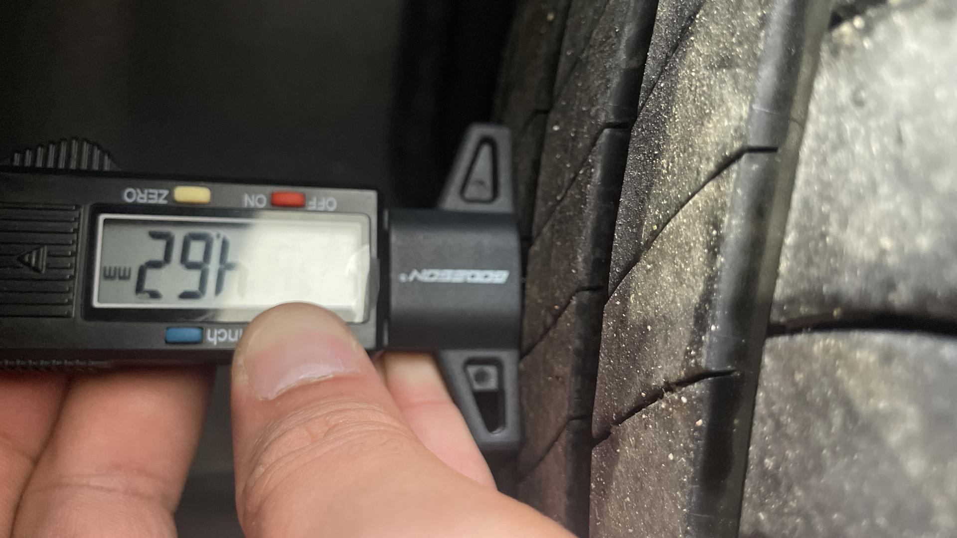 CITROEN C4 BlueHDi 130 EAT8 Max — expertise