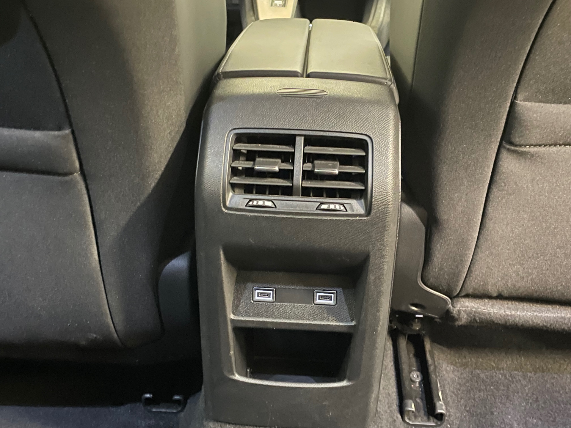 PEUGEOT 408 Hybrid 145 e-DCS6 Allure