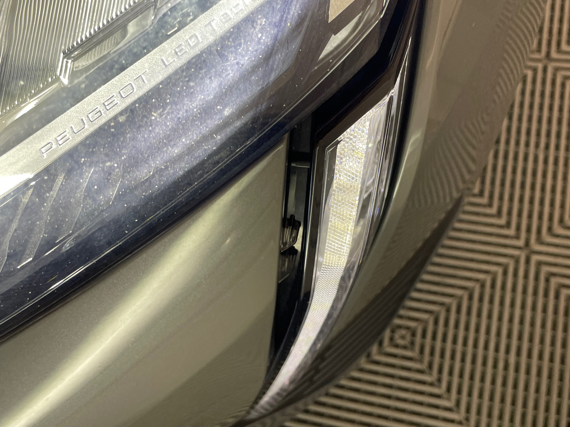 PEUGEOT 308 Hybrid 136 e-DCS6 Allure — expertise
