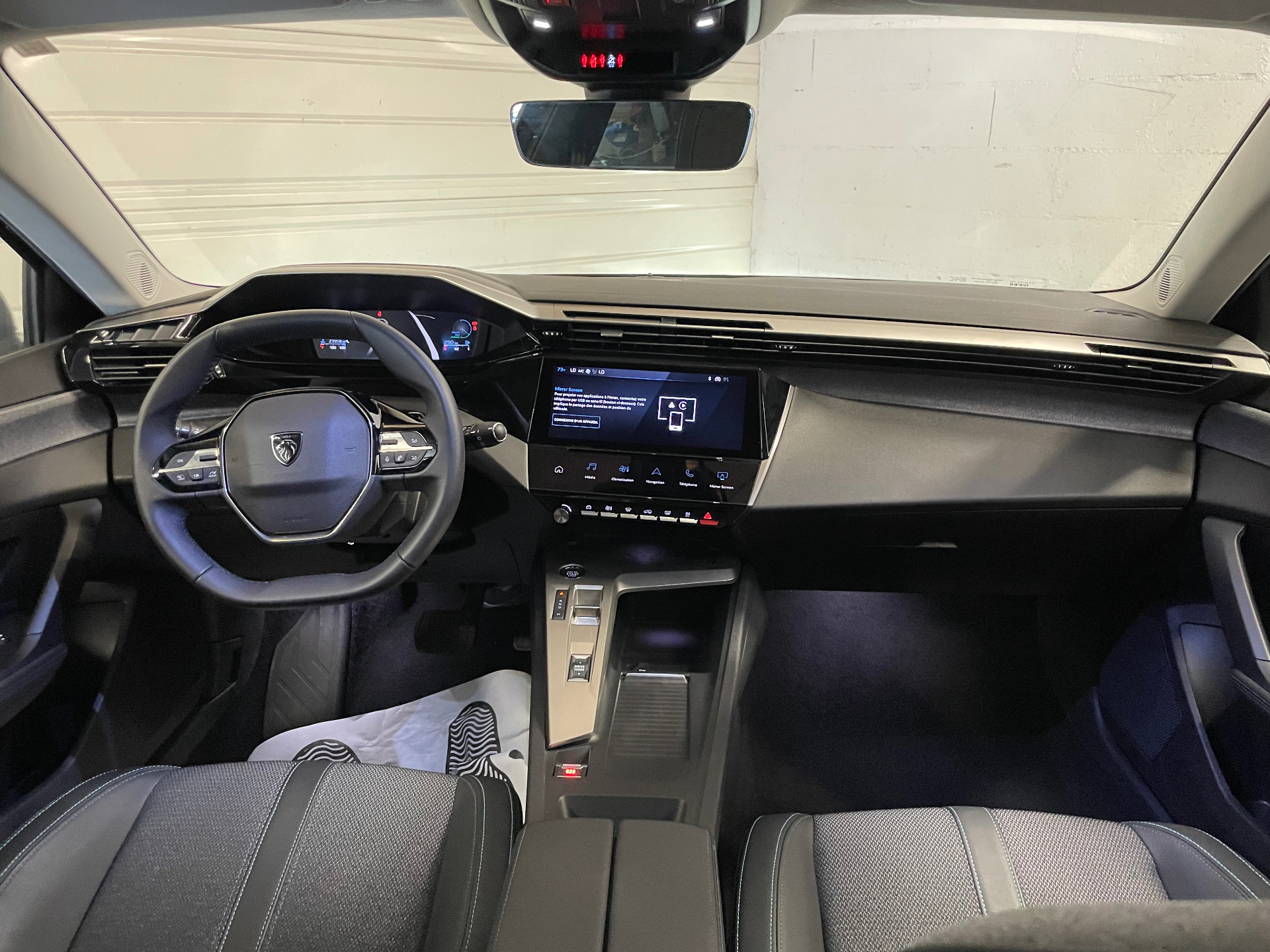 PEUGEOT 308 Hybrid 136 e-DCS6 Allure
