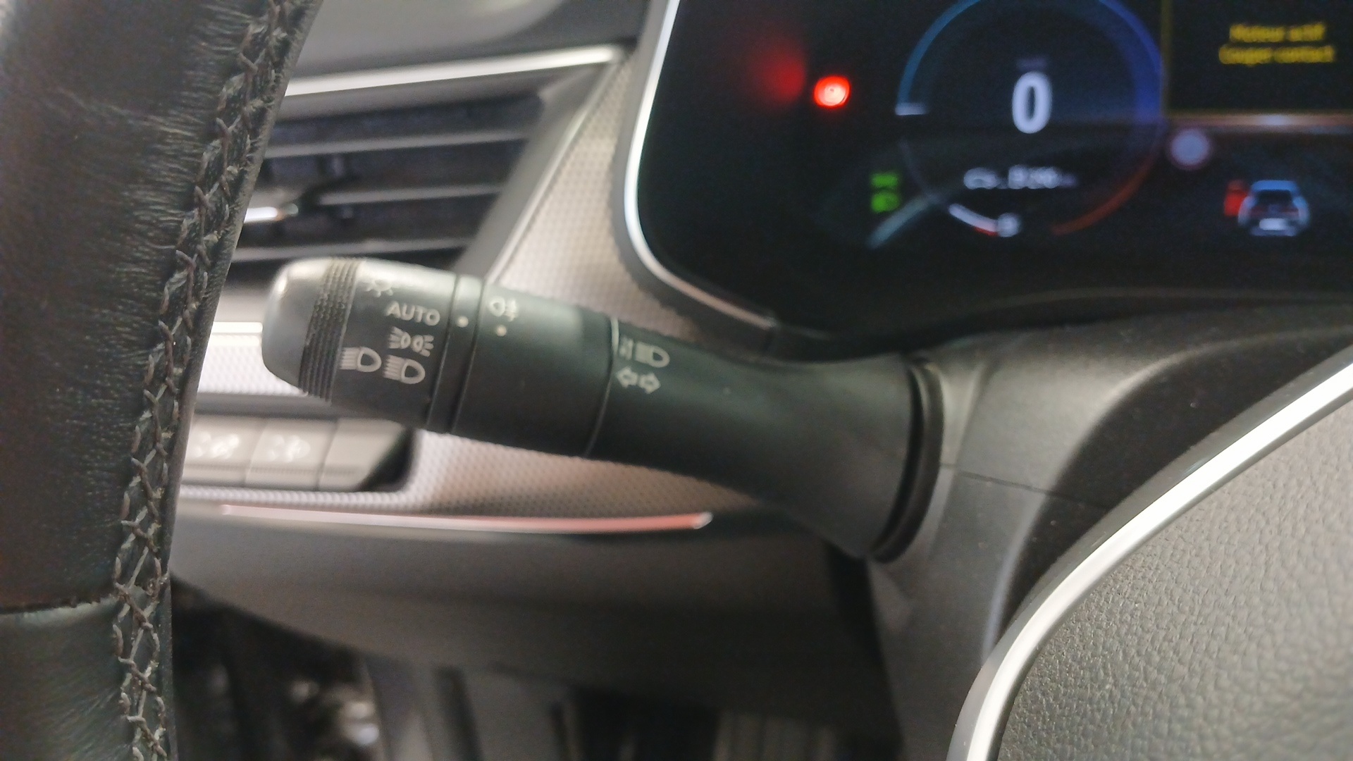 RENAULT ARKANA E-Tech 145 - 21B Intens