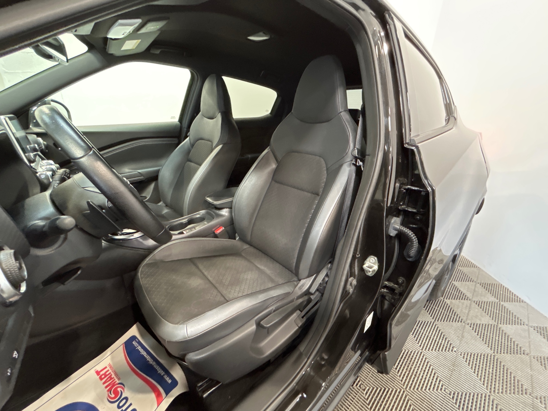 NISSAN JUKE 2022.5 DIG-T 114 DCT7 N-Connecta