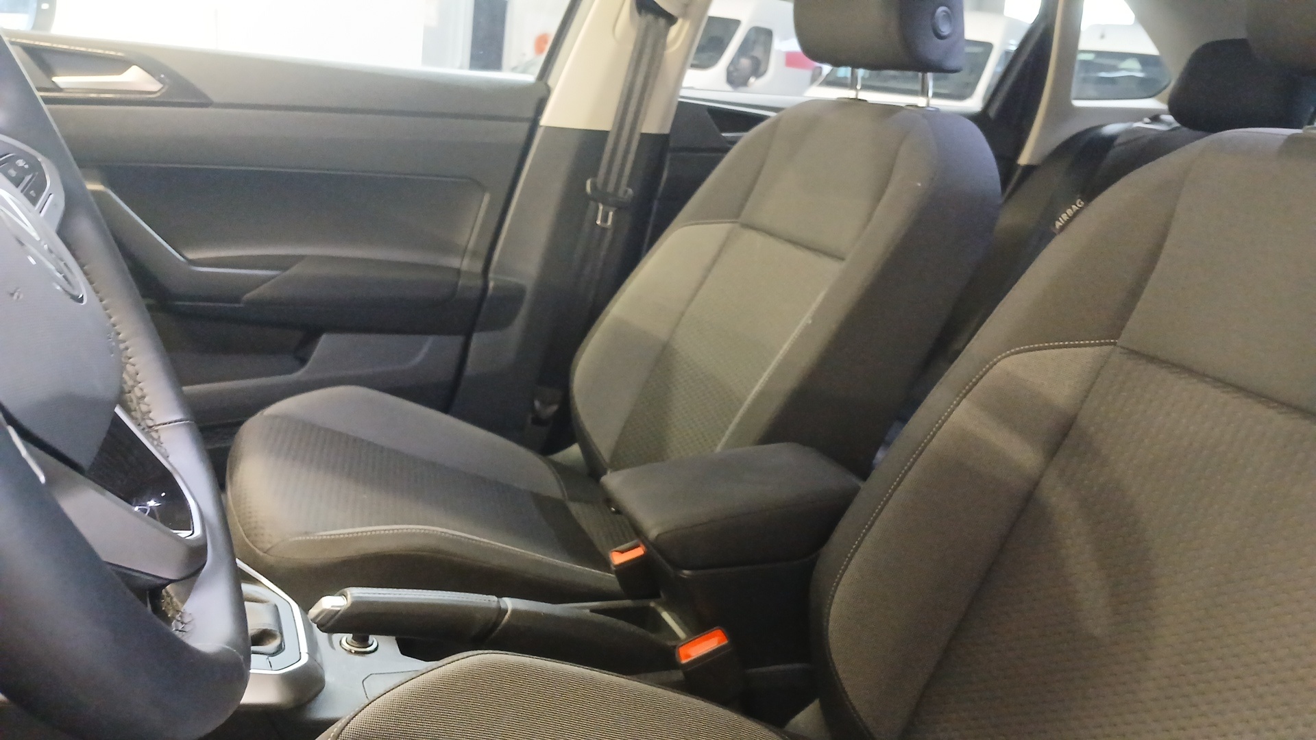 VOLKSWAGEN TAIGO TSI 115 HP LIFE DSG