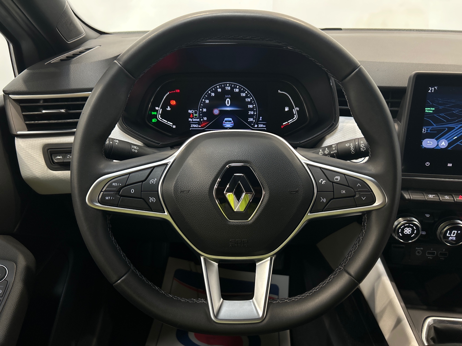 RENAULT CLIO V TCe 140 - 21N Intens
