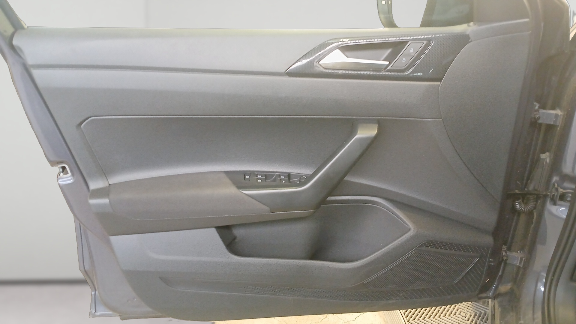 VOLKSWAGEN TAIGO TSI 115 HP LIFE DSG