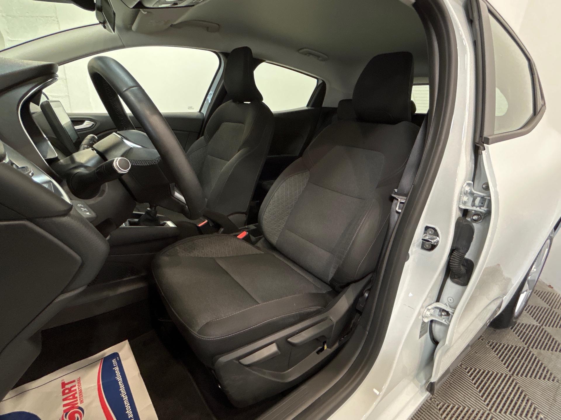 RENAULT CLIO V TCe 90 Business