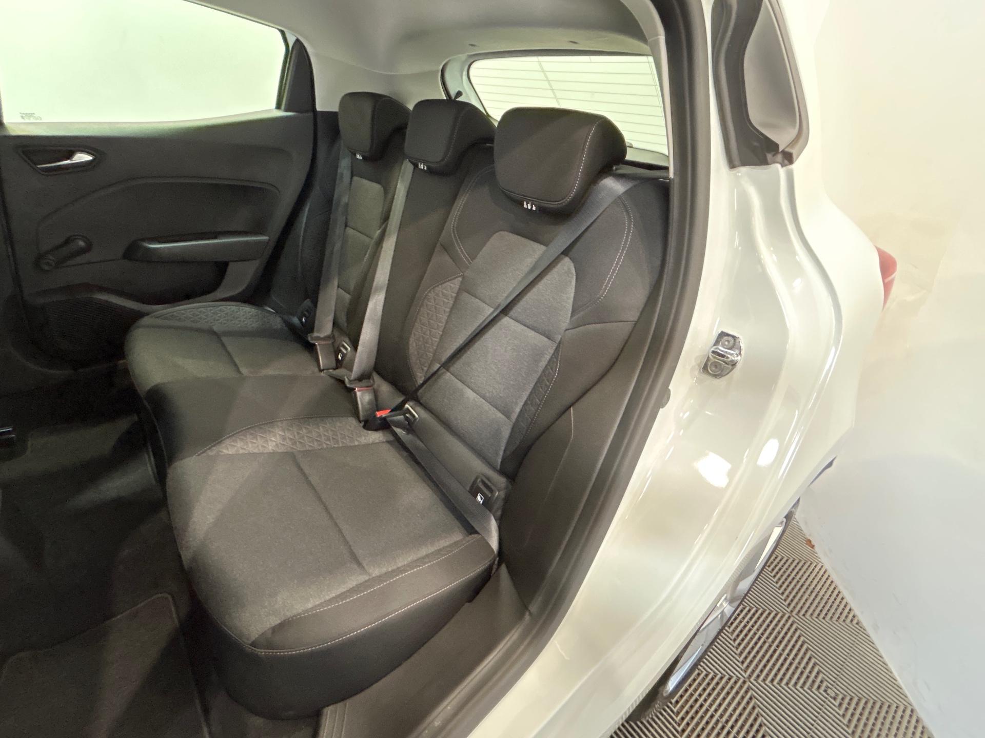 RENAULT CLIO V TCe 90 Business