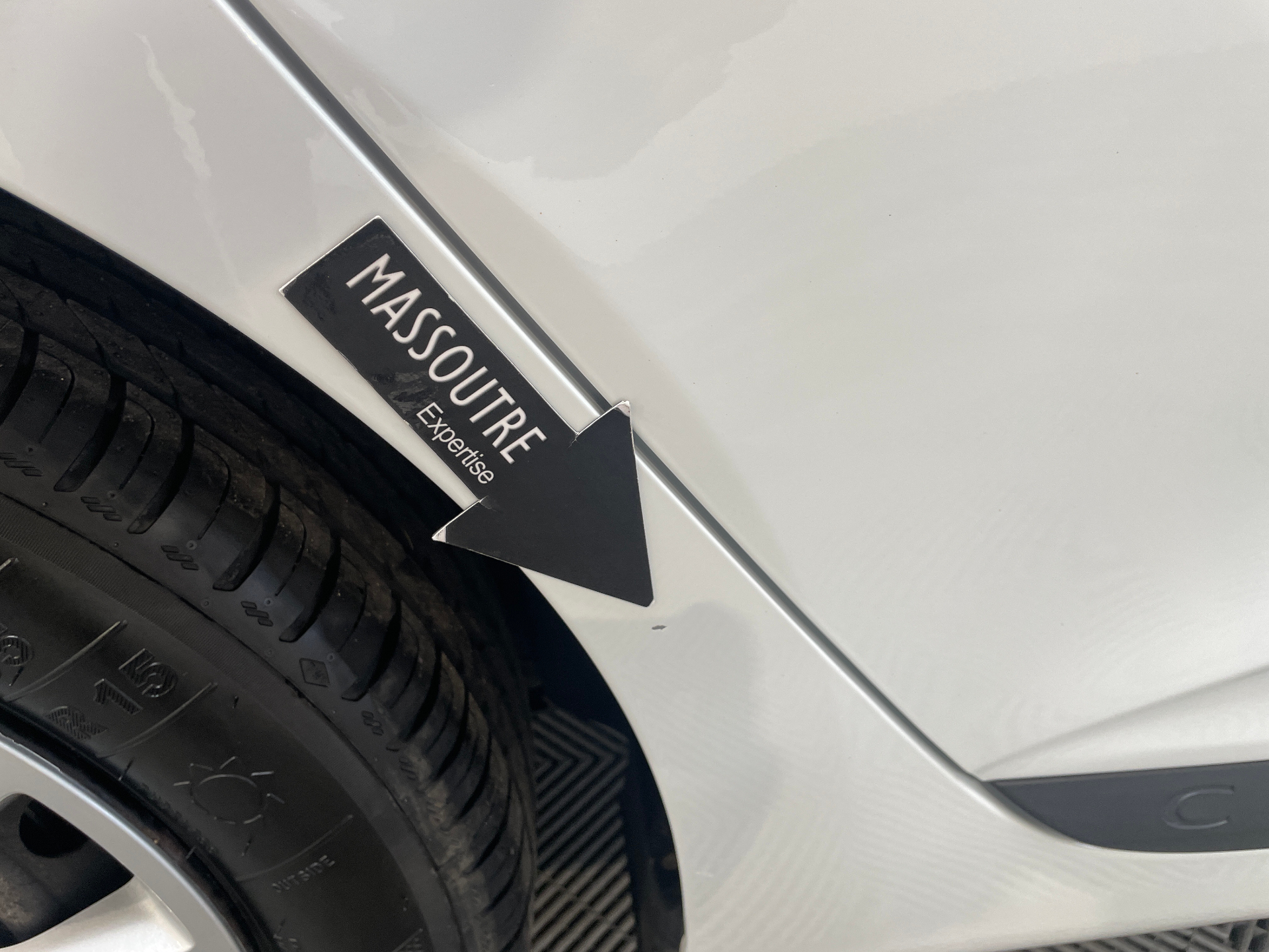 RENAULT CLIO V SOCIETE SOCIETE BLUE DCI 85 AIR NAV — expertise