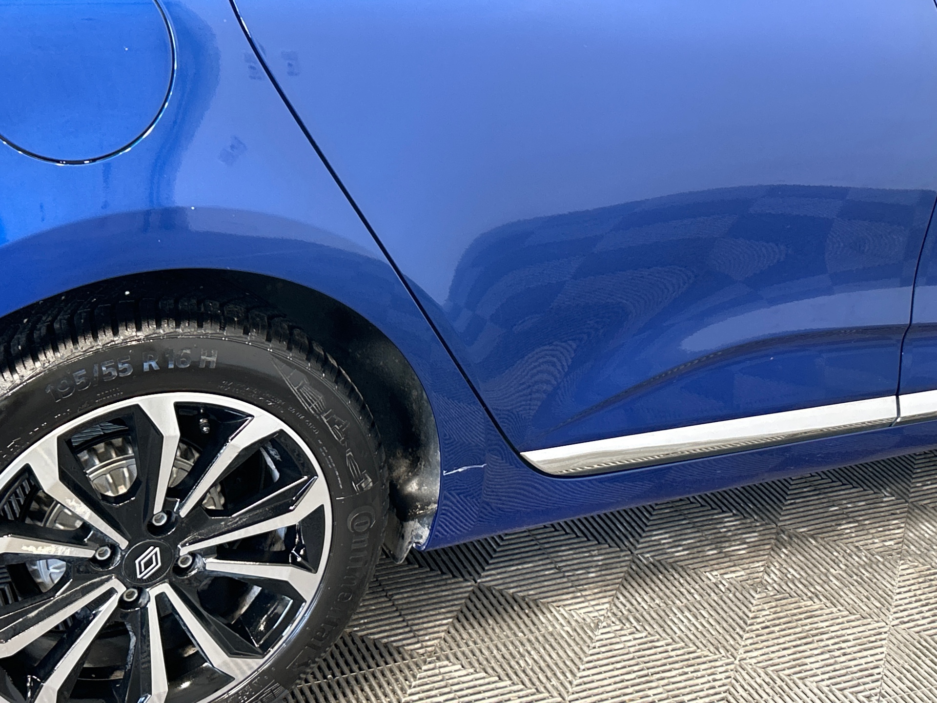 RENAULT CLIO V techno 90 tce — expertise