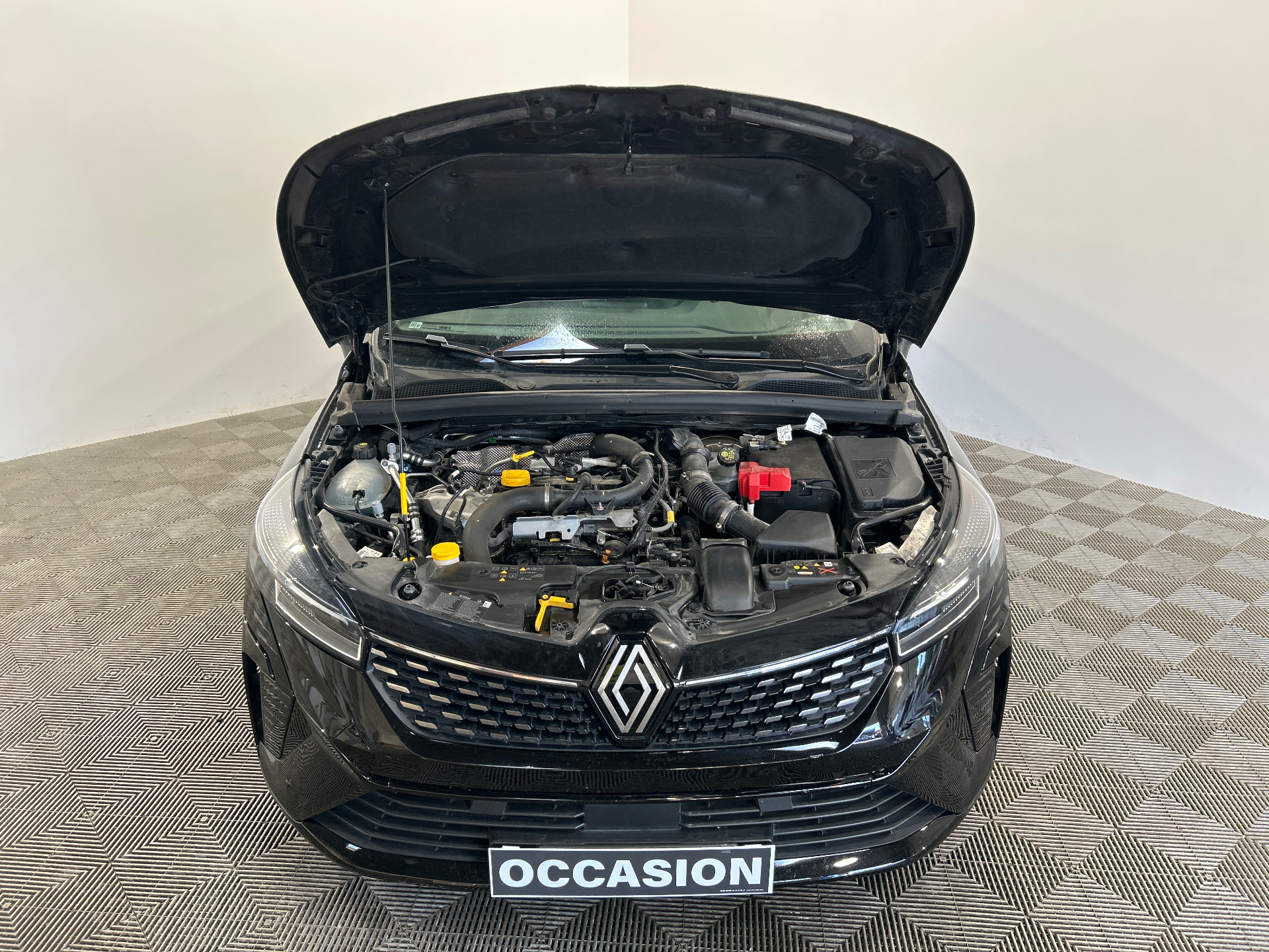 RENAULT CLIO V techno 90 tce — expertise