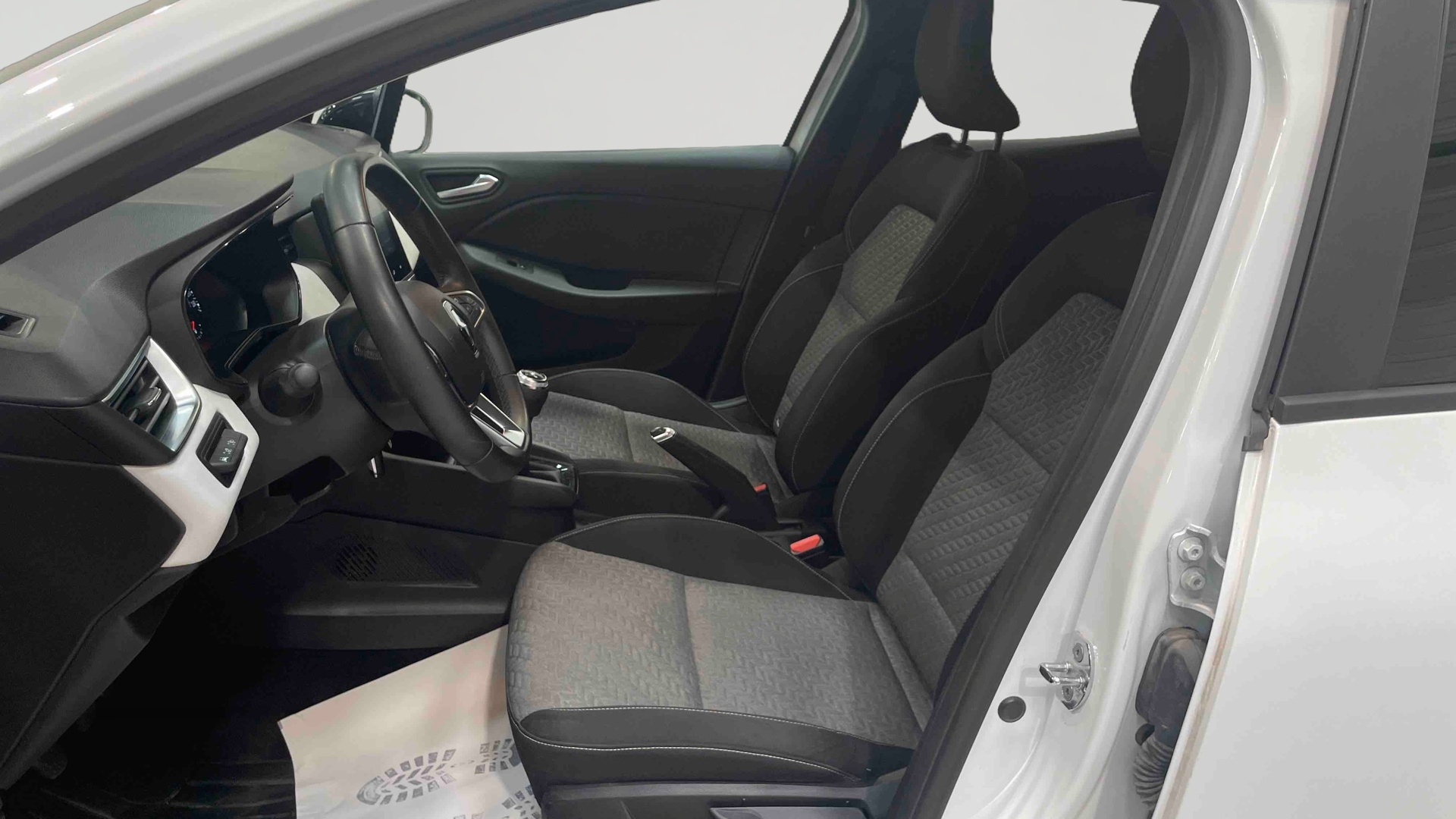 RENAULT CLIO V Blue dCi 100 Evolution