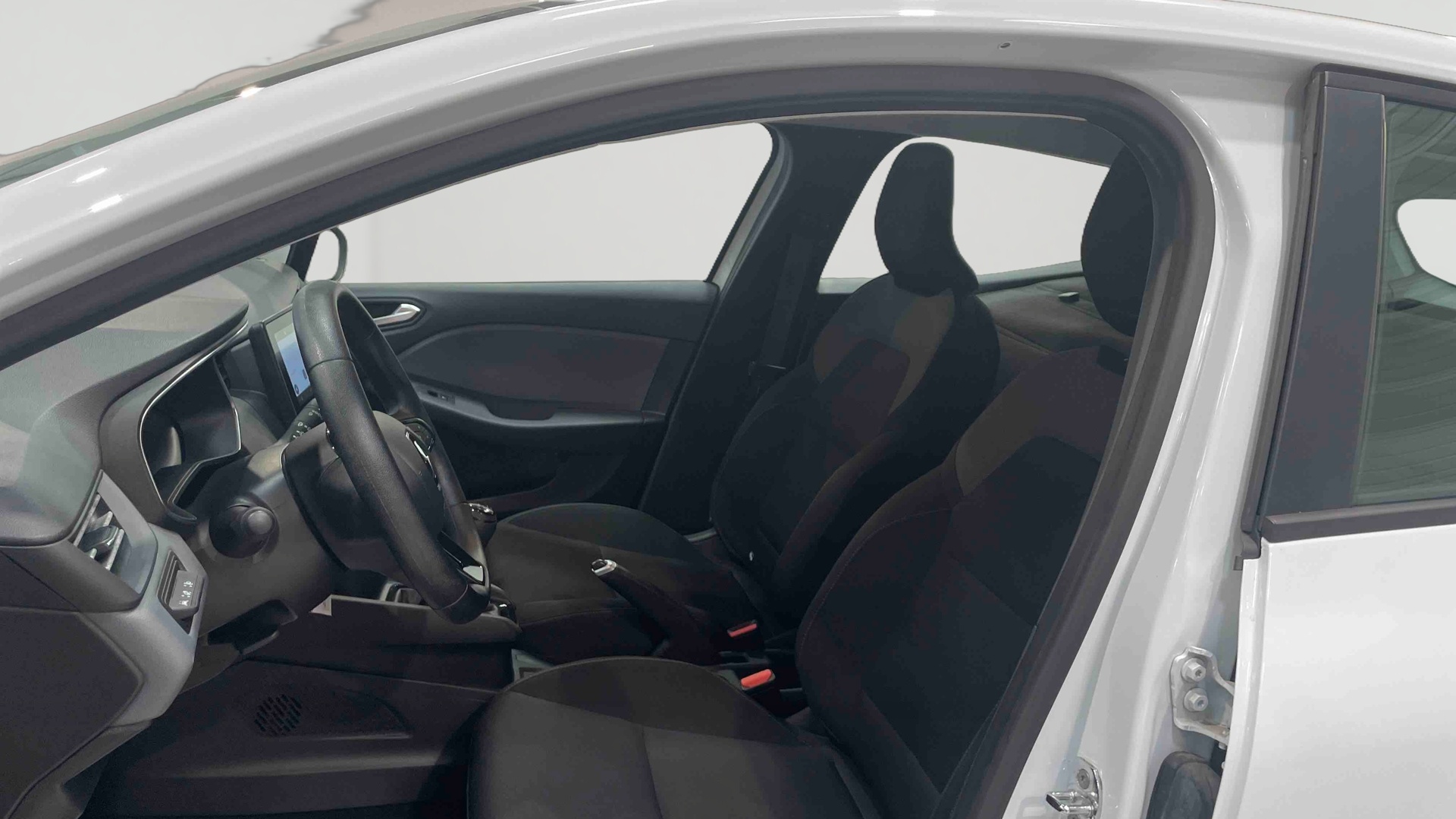 RENAULT CLIO V SOCIETE SOCIETE BLUE DCI 85 AIR NAV
