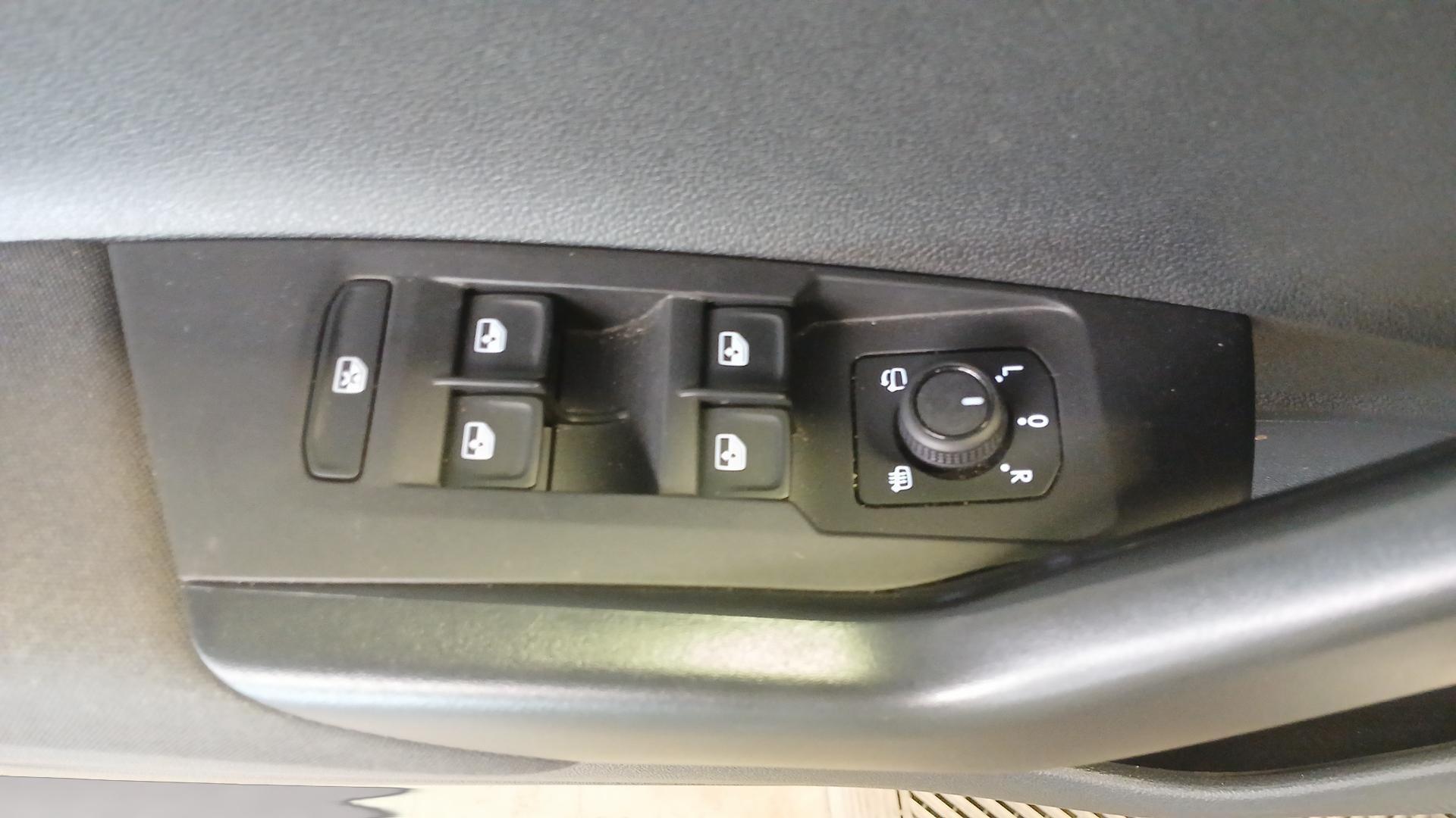 VOLKSWAGEN TAIGO TSI 115 HP LIFE DSG