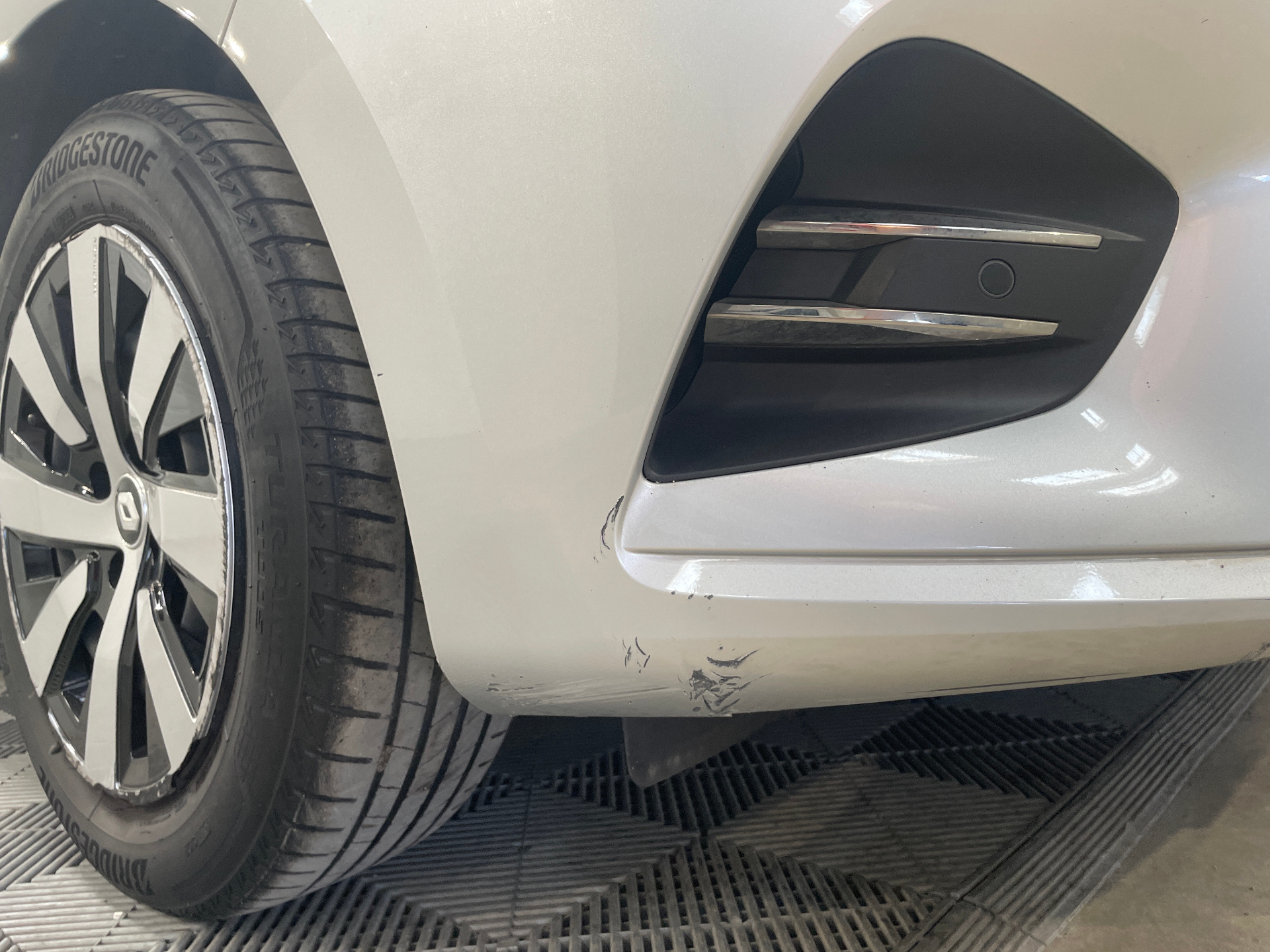 RENAULT CLIO V E-Tech full hybrid 145 Evolution — expertise