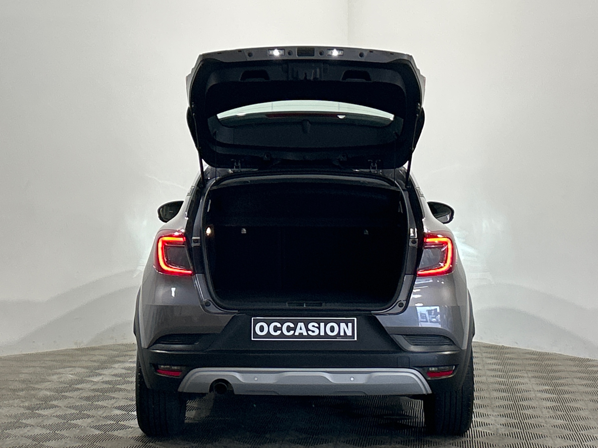 RENAULT CAPTUR TCe 100 GPL - 21 Business