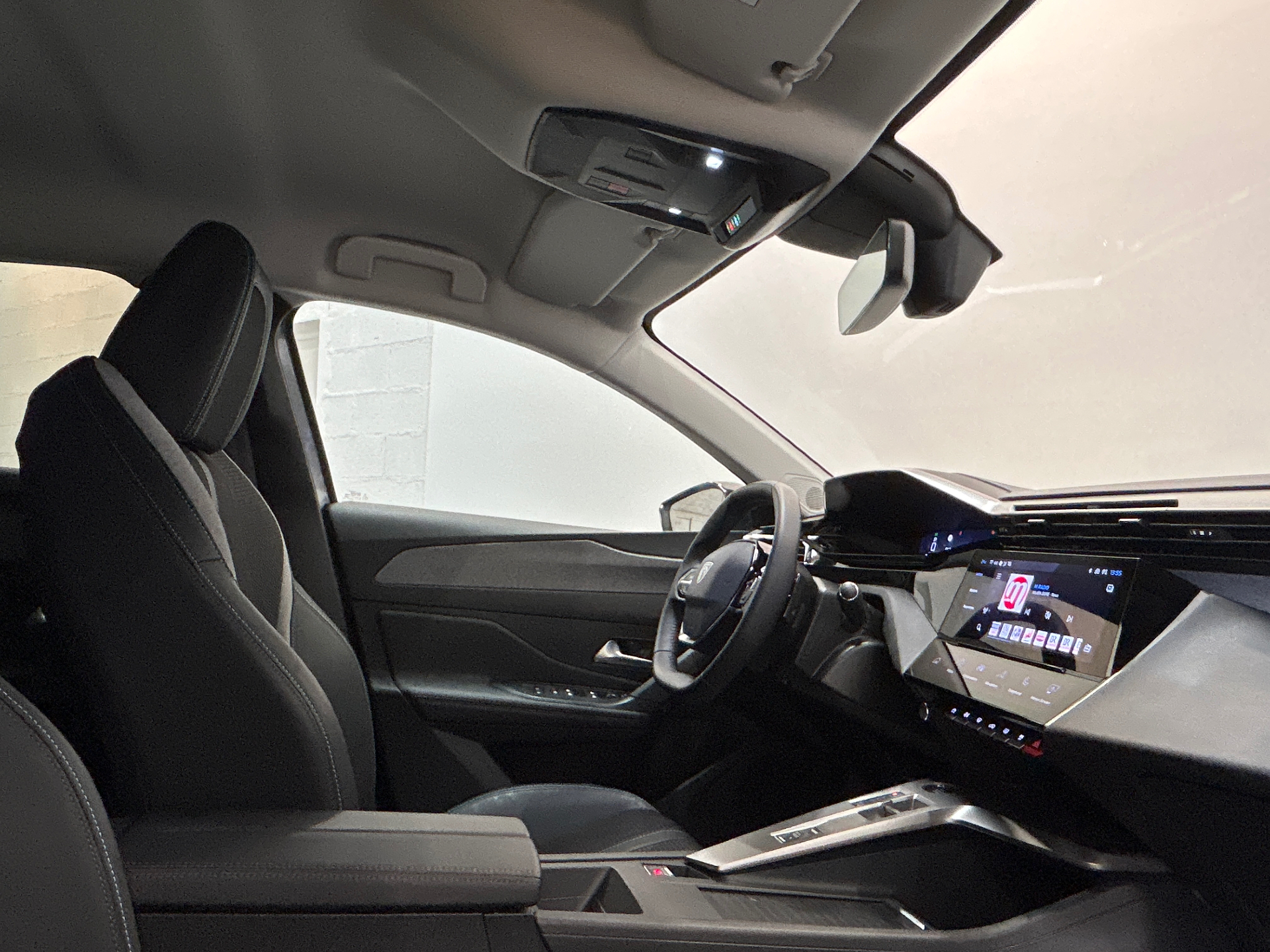 PEUGEOT 308 Berline Allure Hybrid 145 ch e-DCS6