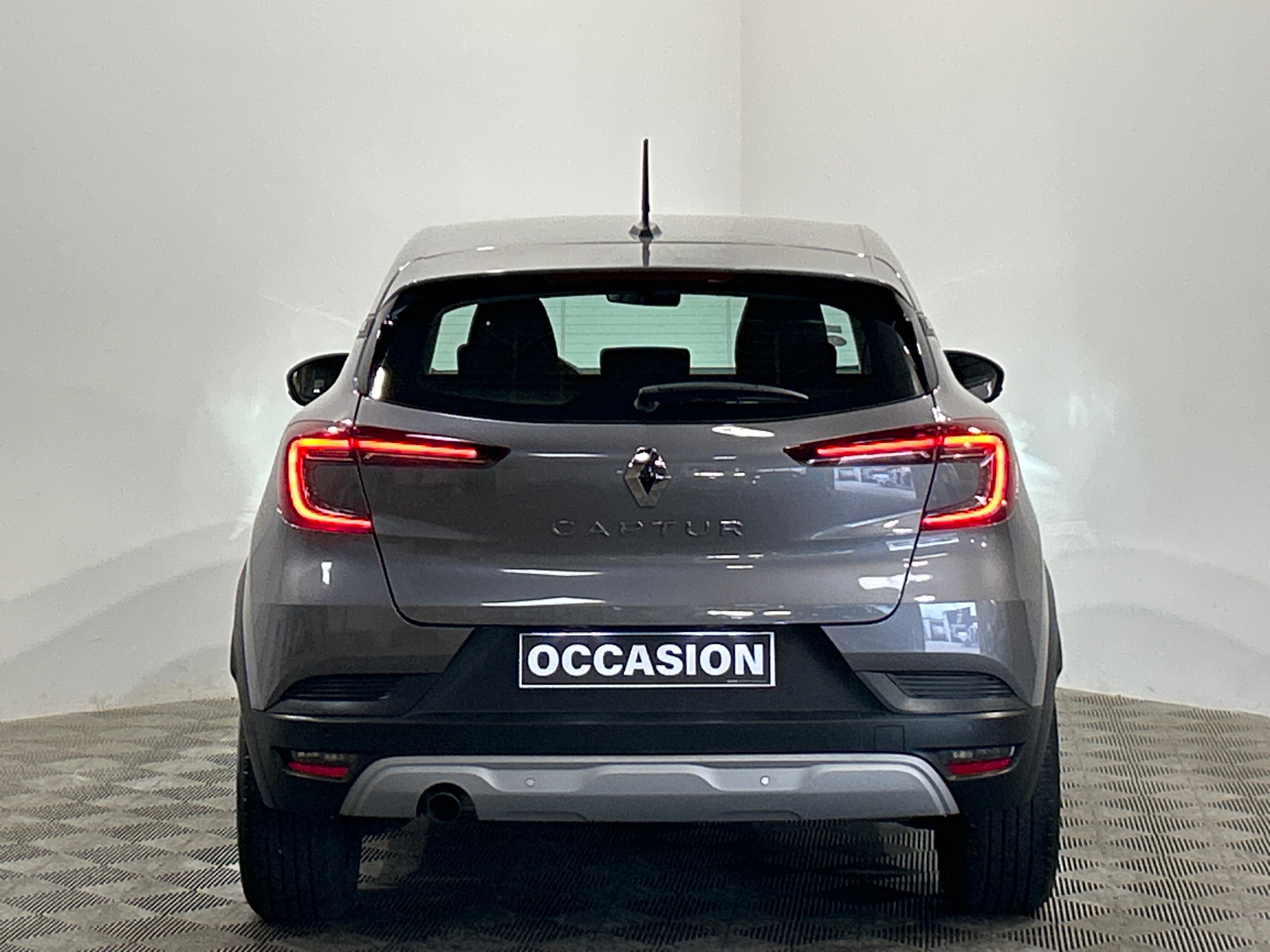 RENAULT CAPTUR TCe 100 GPL - 21 Business
