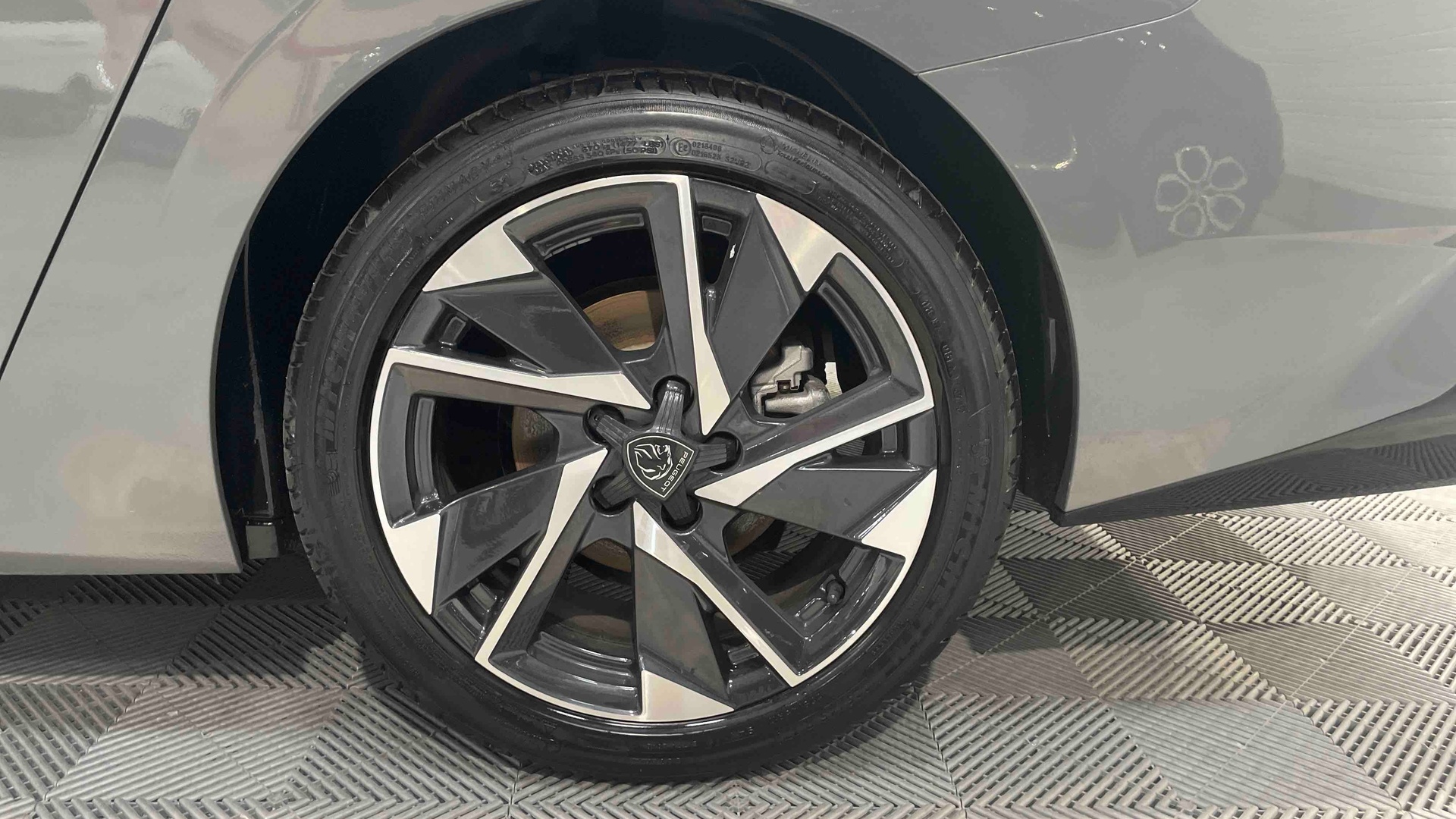 PEUGEOT 308 SW BlueHDi 130ch S&S EAT8 Allure