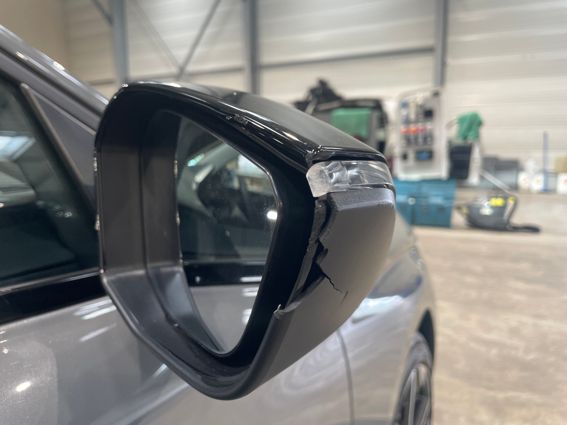 PEUGEOT 308 SW BlueHDi 130ch S&S EAT8 Allure — expertise