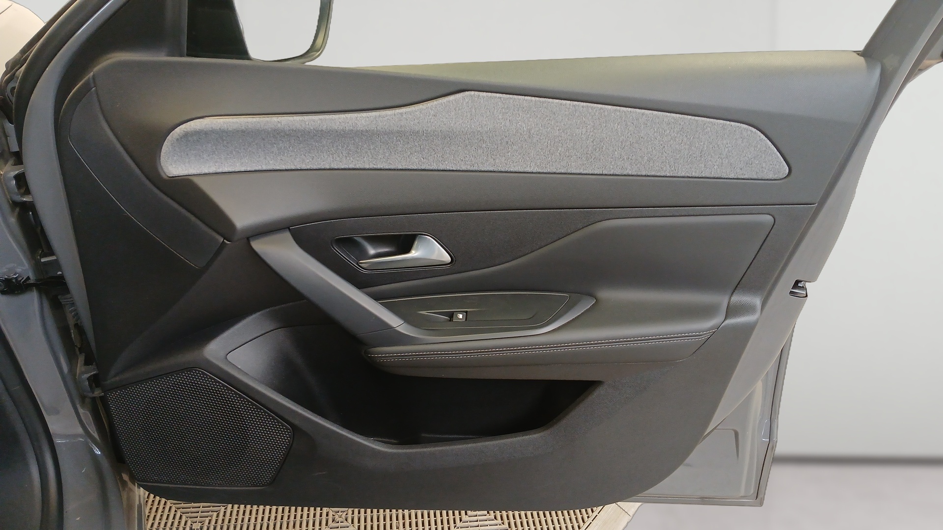 PEUGEOT 308 Allure BlueHDI 130 ch S&S EAT8