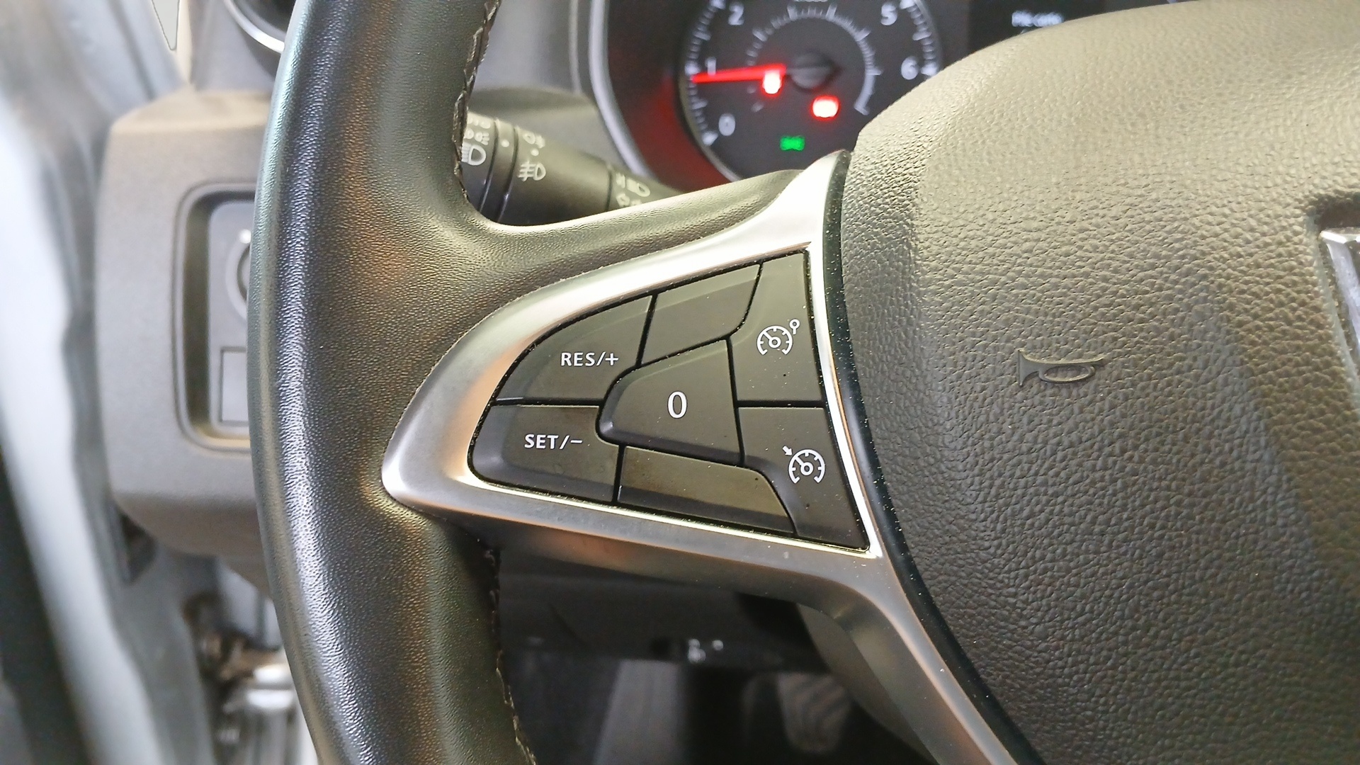 DACIA DUSTER Blue dCi 115 4x2 Prestige +