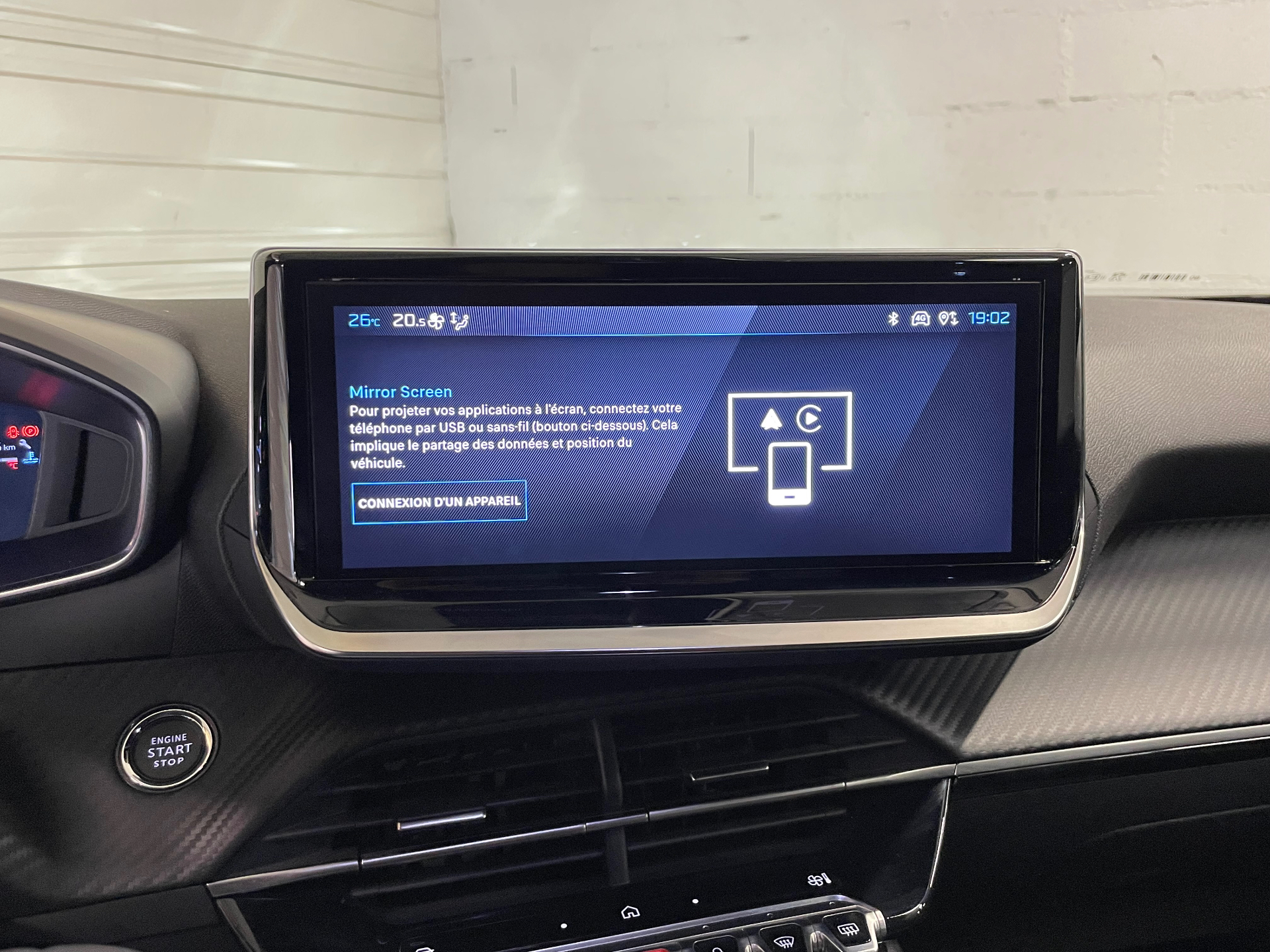 PEUGEOT 2008 130 S&S EAT8 Allure
