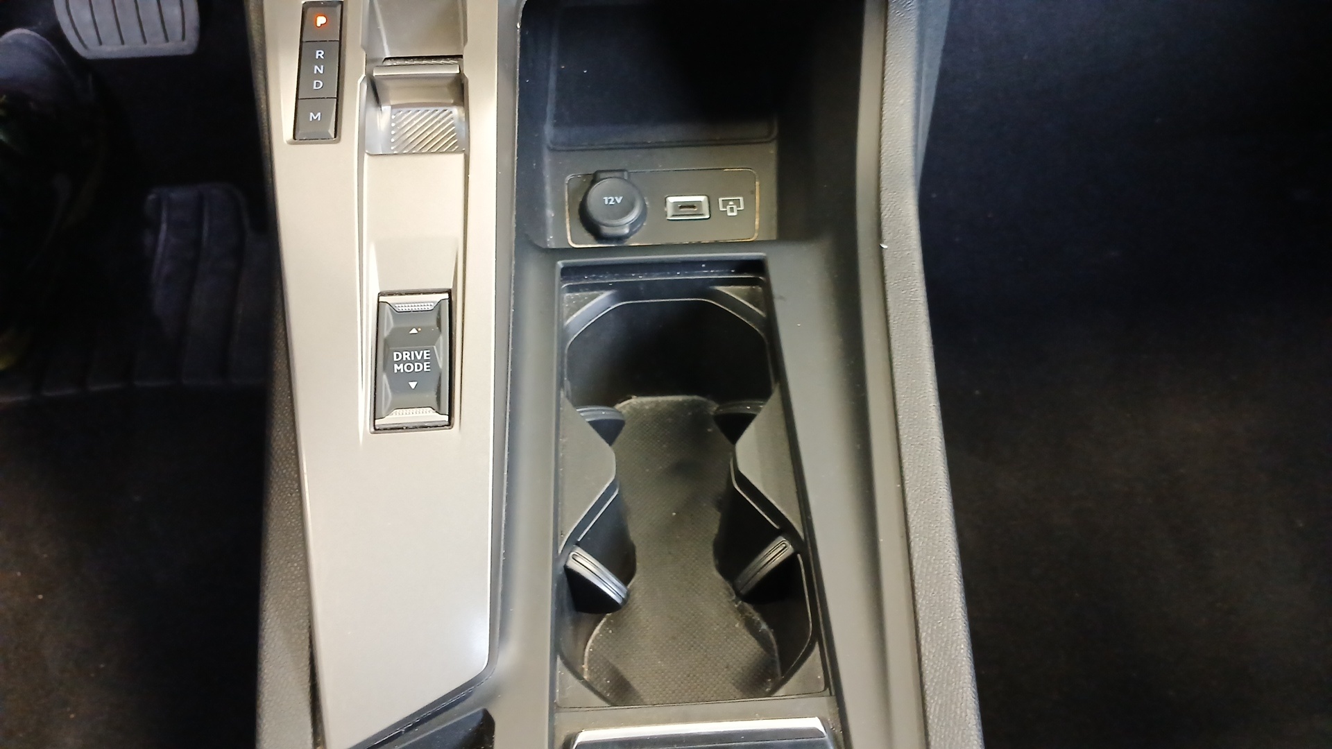 PEUGEOT 308 Allure BlueHDI 130 ch S&S EAT8
