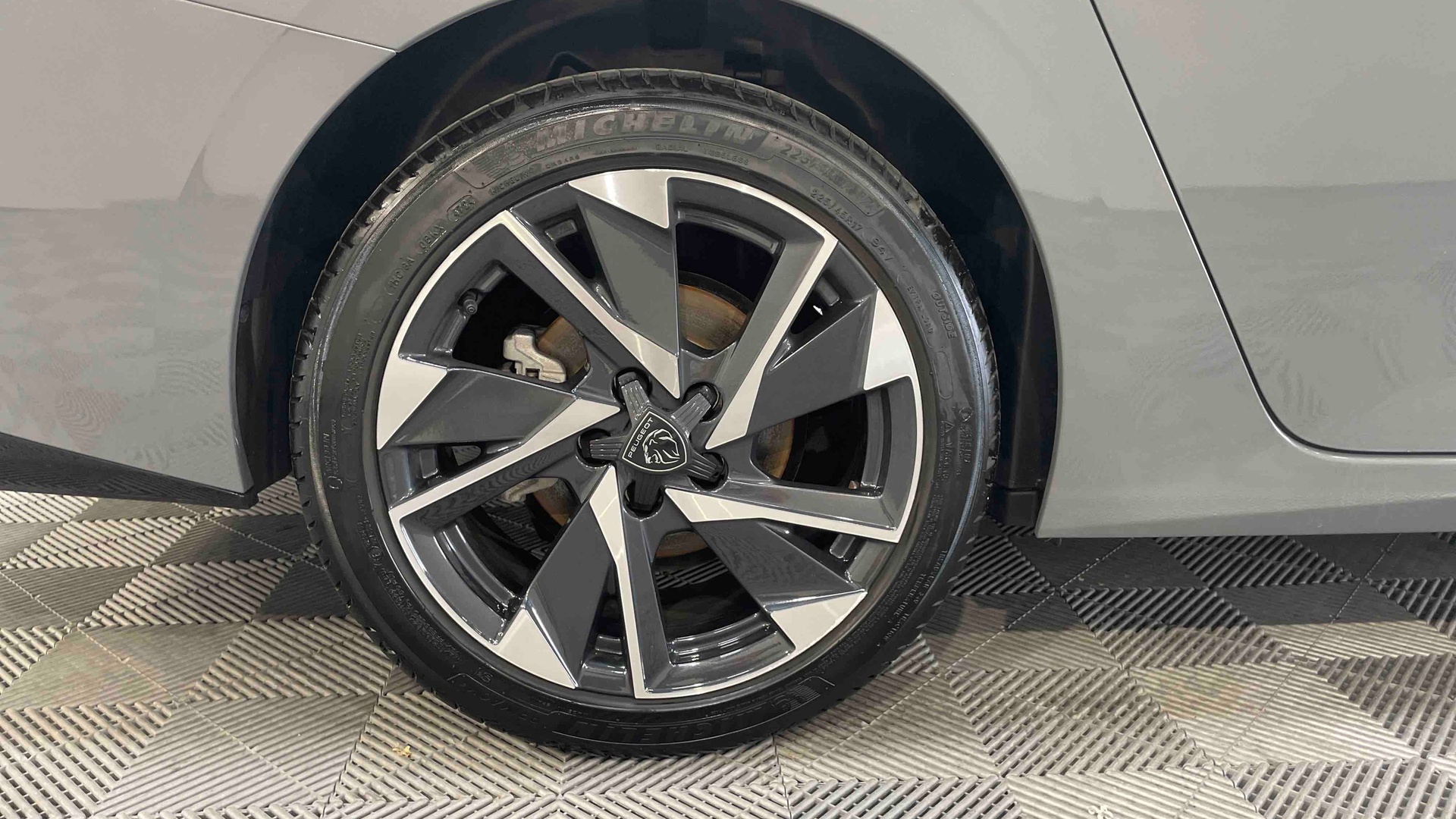 PEUGEOT 308 SW BlueHDi 130ch S&S EAT8 Allure