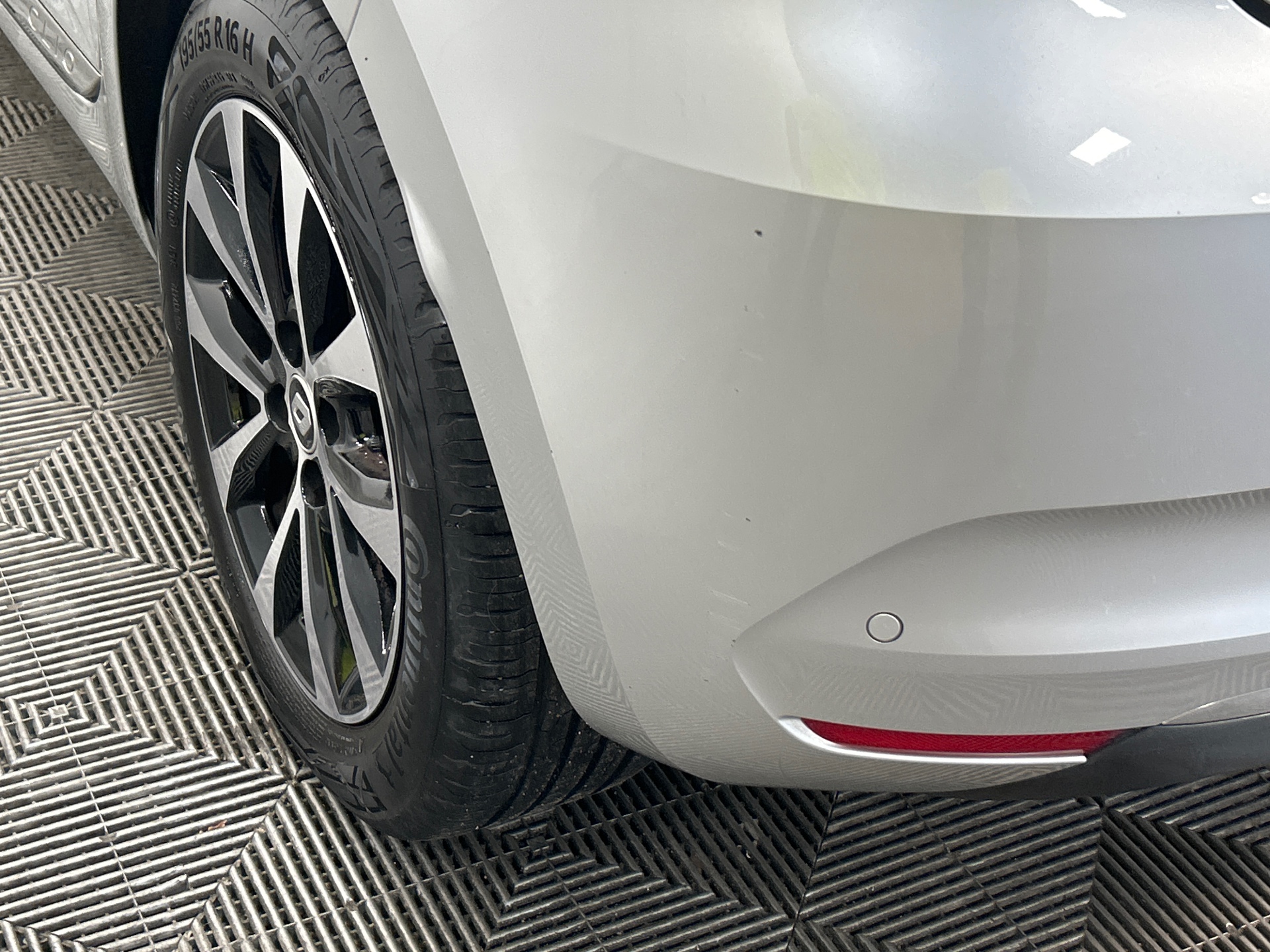 RENAULT CLIO V TCe 140 - 21N Intens — expertise