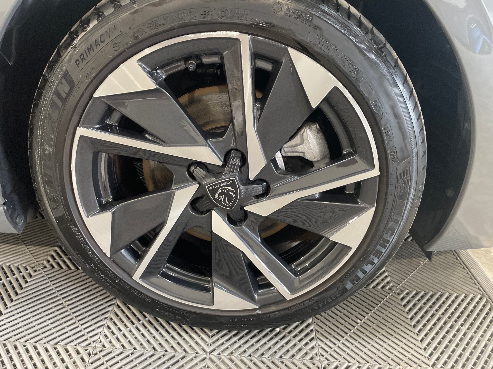PEUGEOT 308 SW BlueHDi 130ch S&S EAT8 Allure — expertise