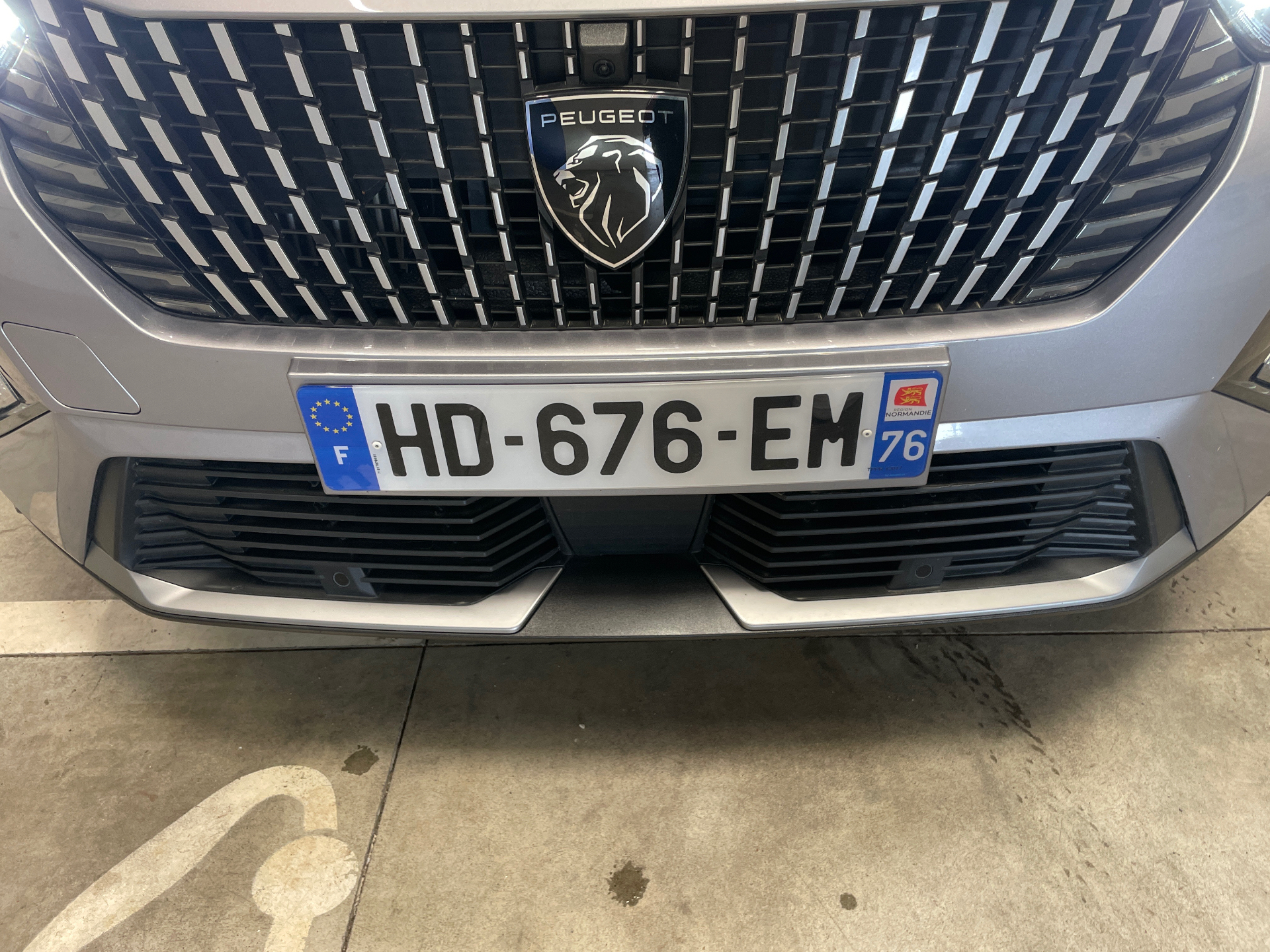 PEUGEOT 2008 Hybrid 145 e-DCS6 Allure — expertise