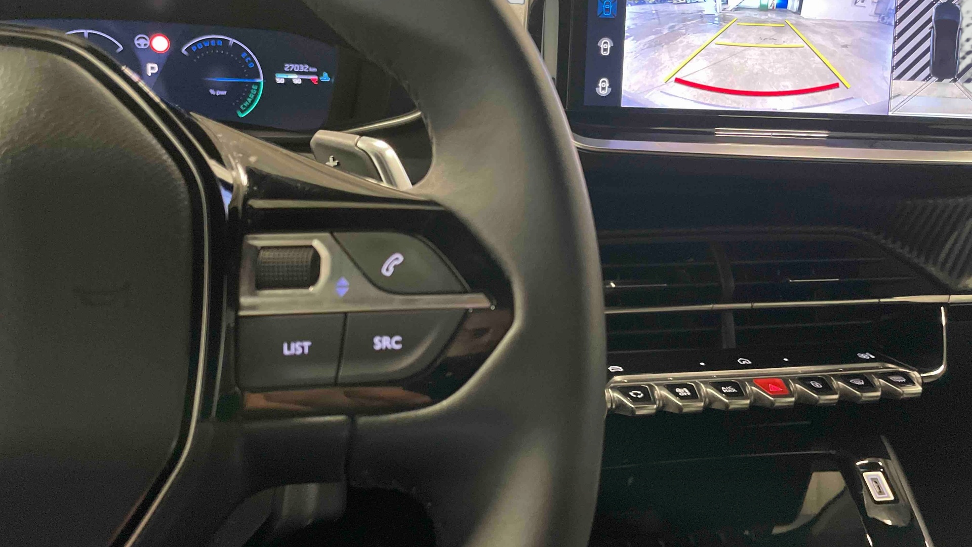 PEUGEOT 2008 Hybrid 145 e-DCS6 Allure
