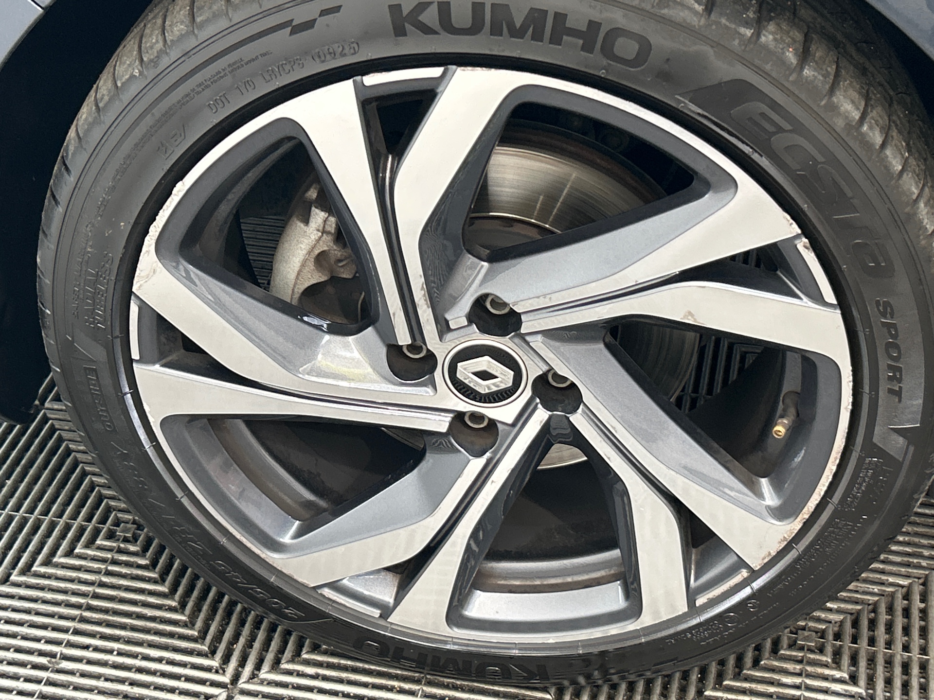 RENAULT CLIO V R.S. Line TCe 140 — expertise