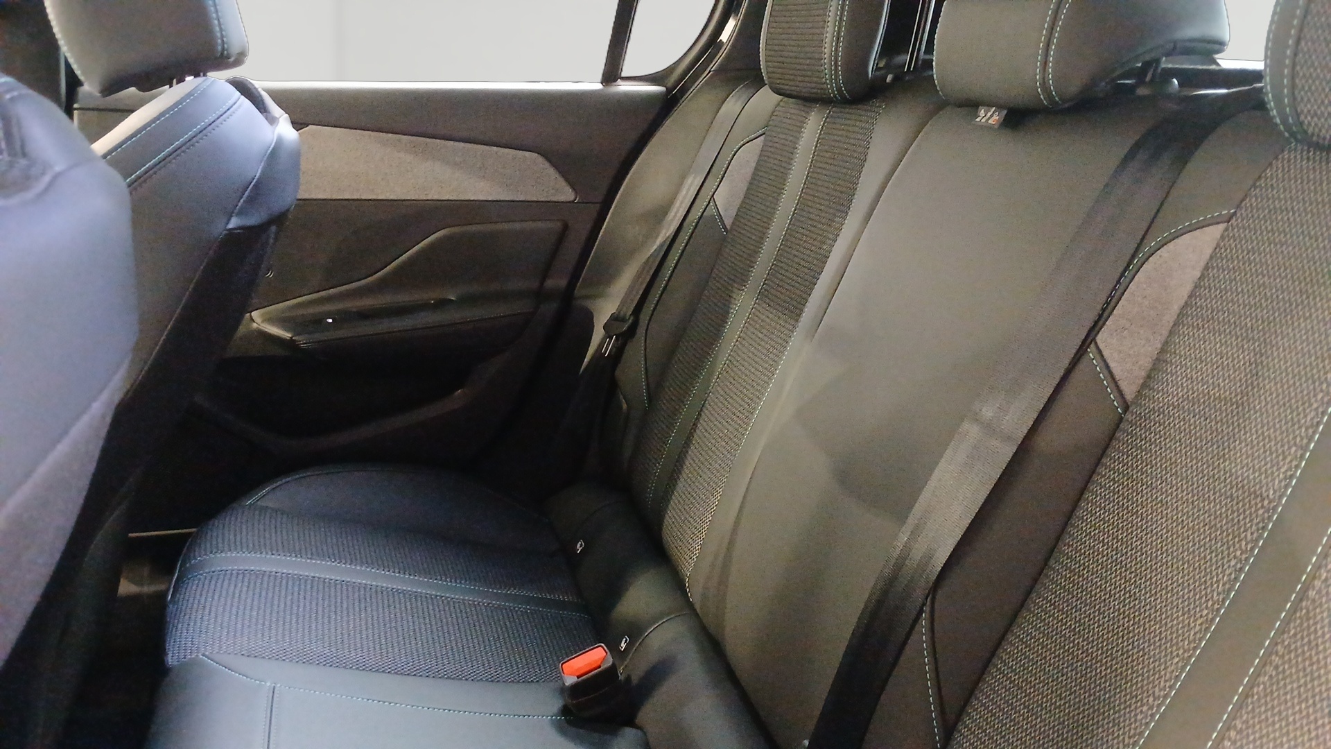 PEUGEOT 308 Allure BlueHDI 130 ch S&S EAT8