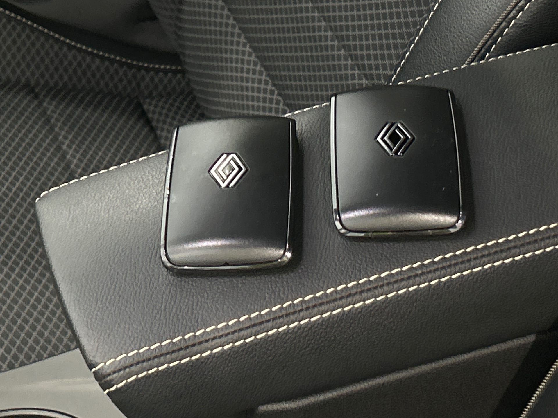 RENAULT ARKANA mild hybrid 140 EDC GSR2 Techno