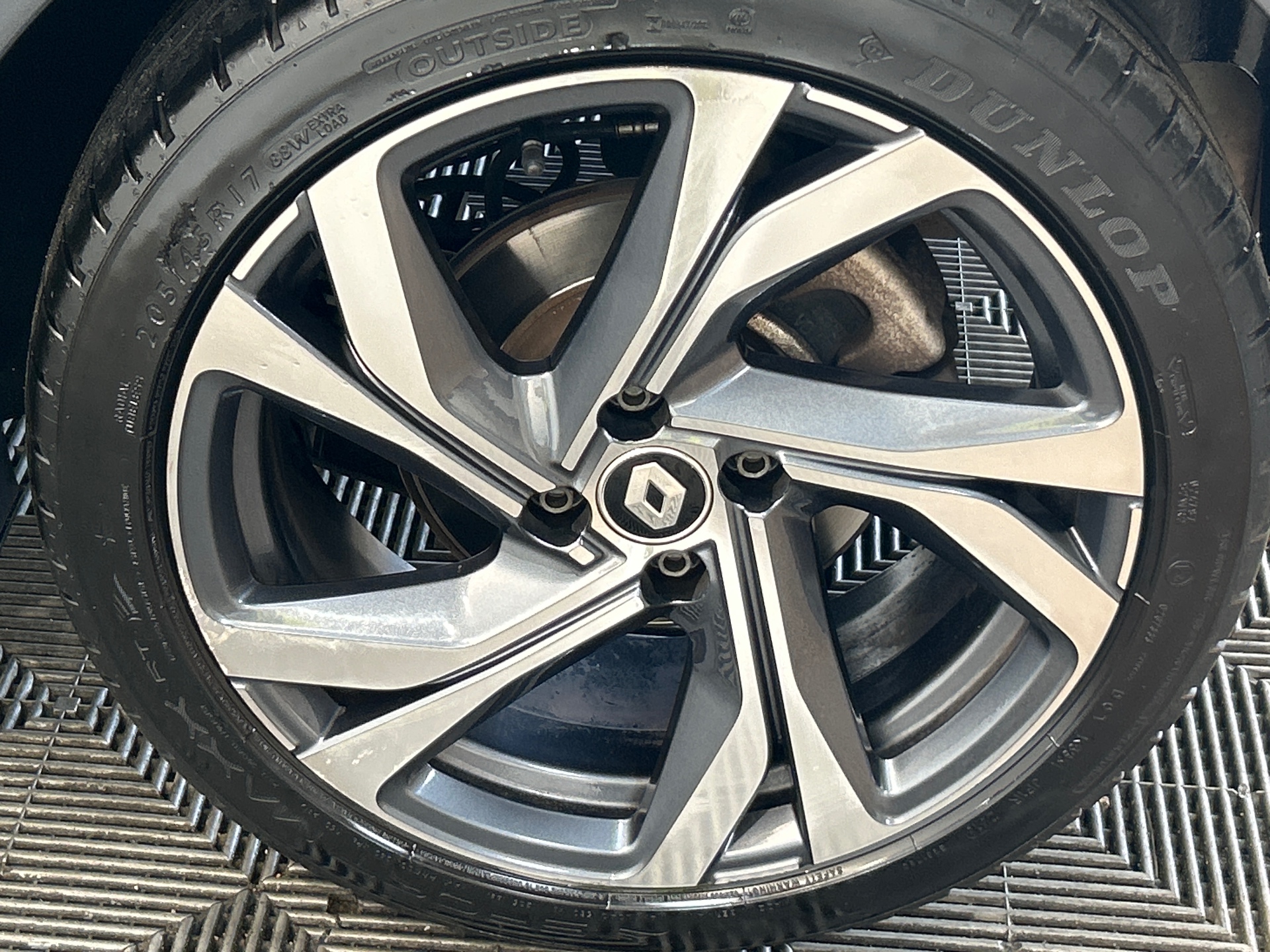 RENAULT CLIO V R.S. Line TCe 140 — expertise