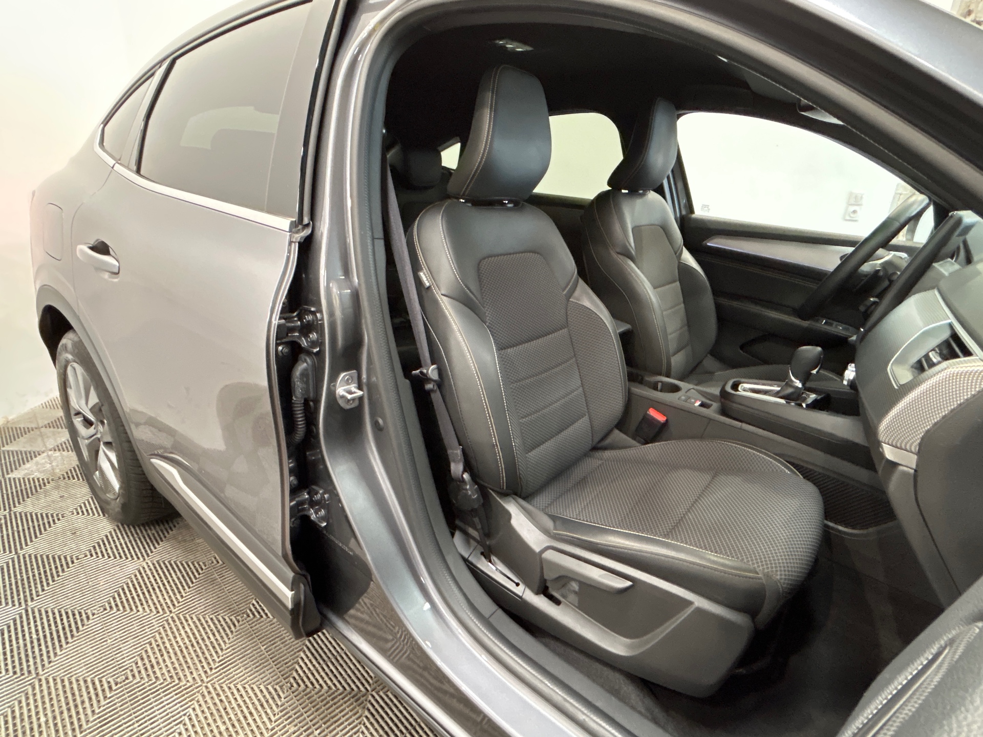 RENAULT ARKANA mild hybrid 140 EDC GSR2 Techno