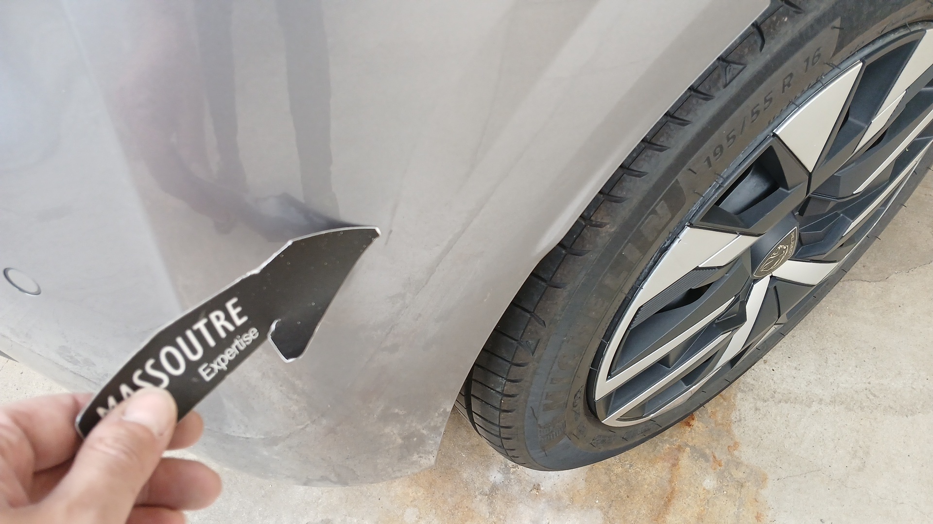 PEUGEOT 208 Style 100 ch BVM6 — expertise